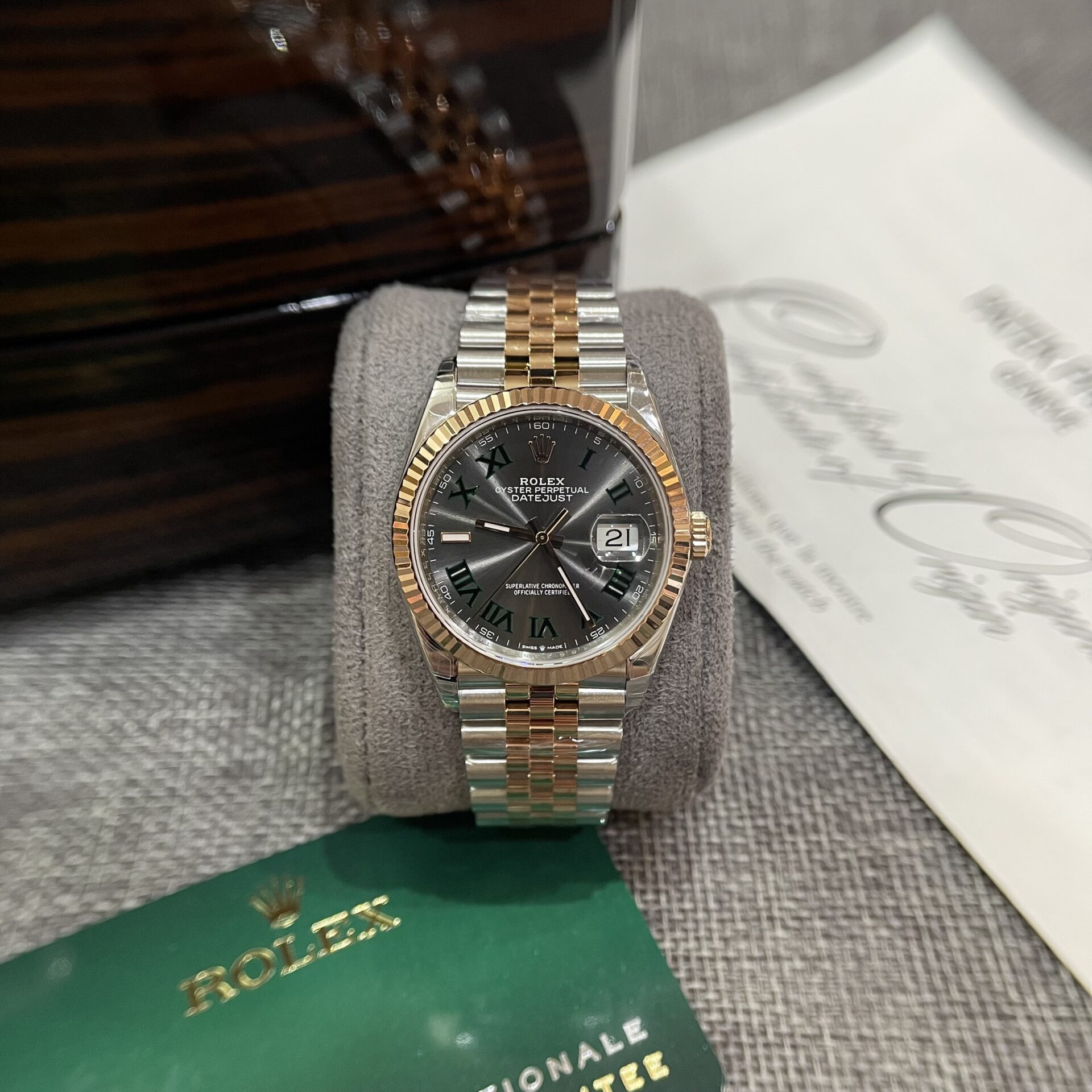 Rolex DateJust 126231 Wimbledon Cadran Gris bracelet Bicolore 36mm