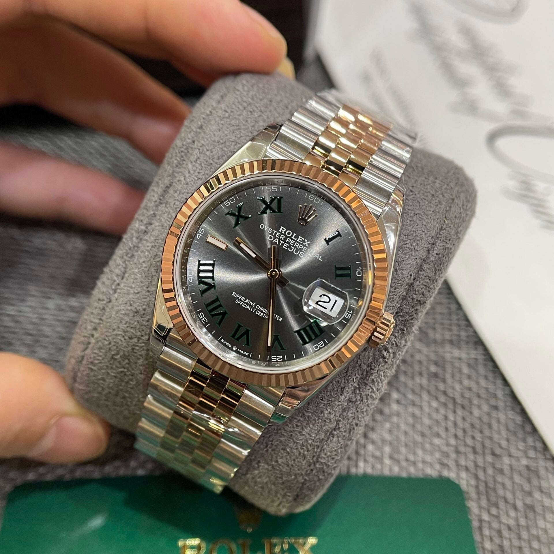 Rolex DateJust 126231 Wimbledon Cadran Gris bracelet Bicolore 36mm