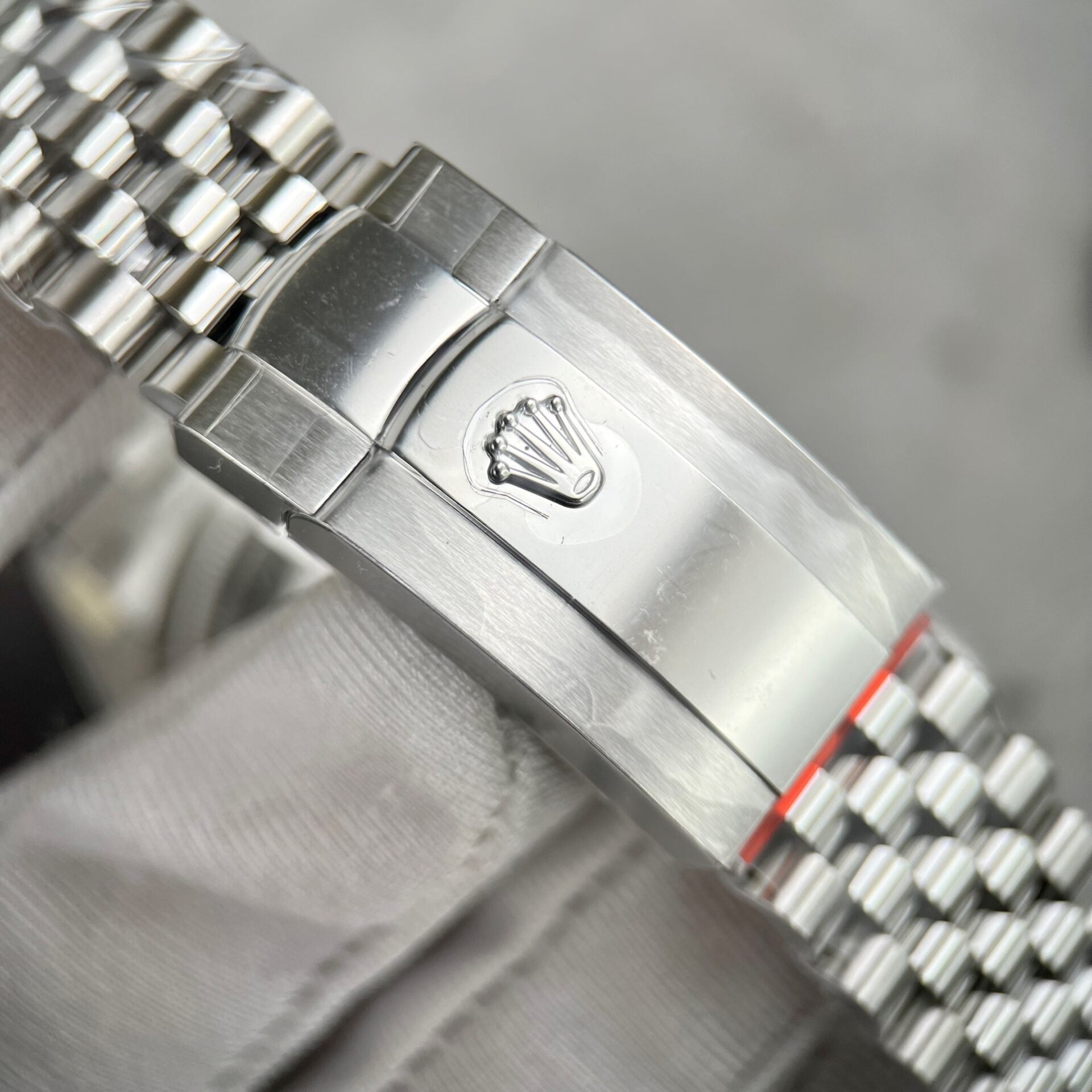 Rolex DateJust 126234 Cadran blanc 36mm