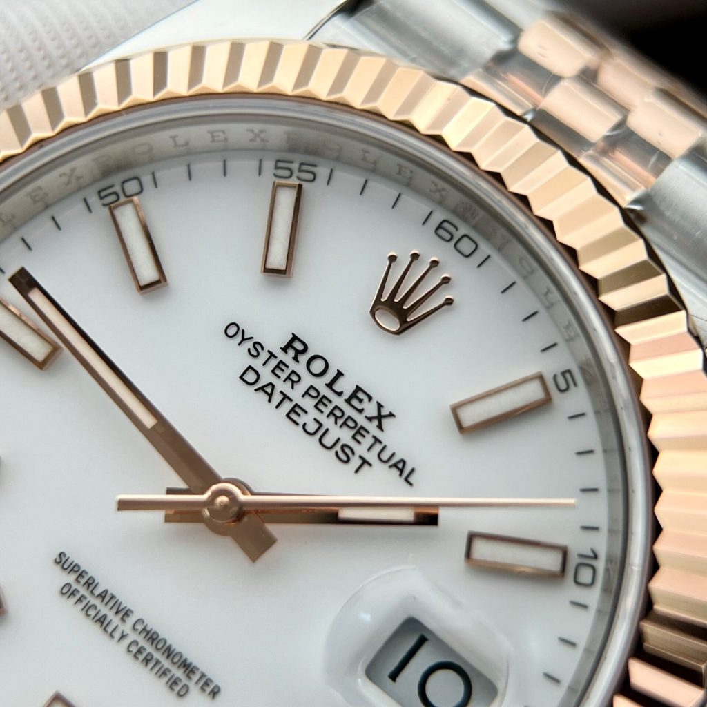 Rolex DateJust 126331 Demi Rose Cadran blanc 41 mm