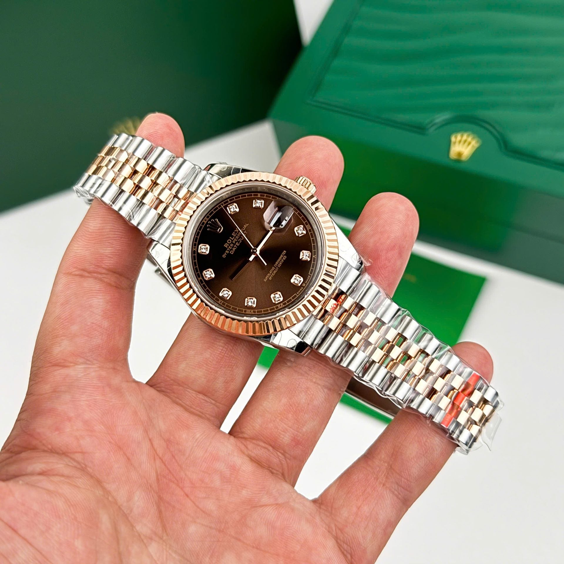 Rolex DateJust 126331 Cadran chocolat jubilé bracelet 41mm