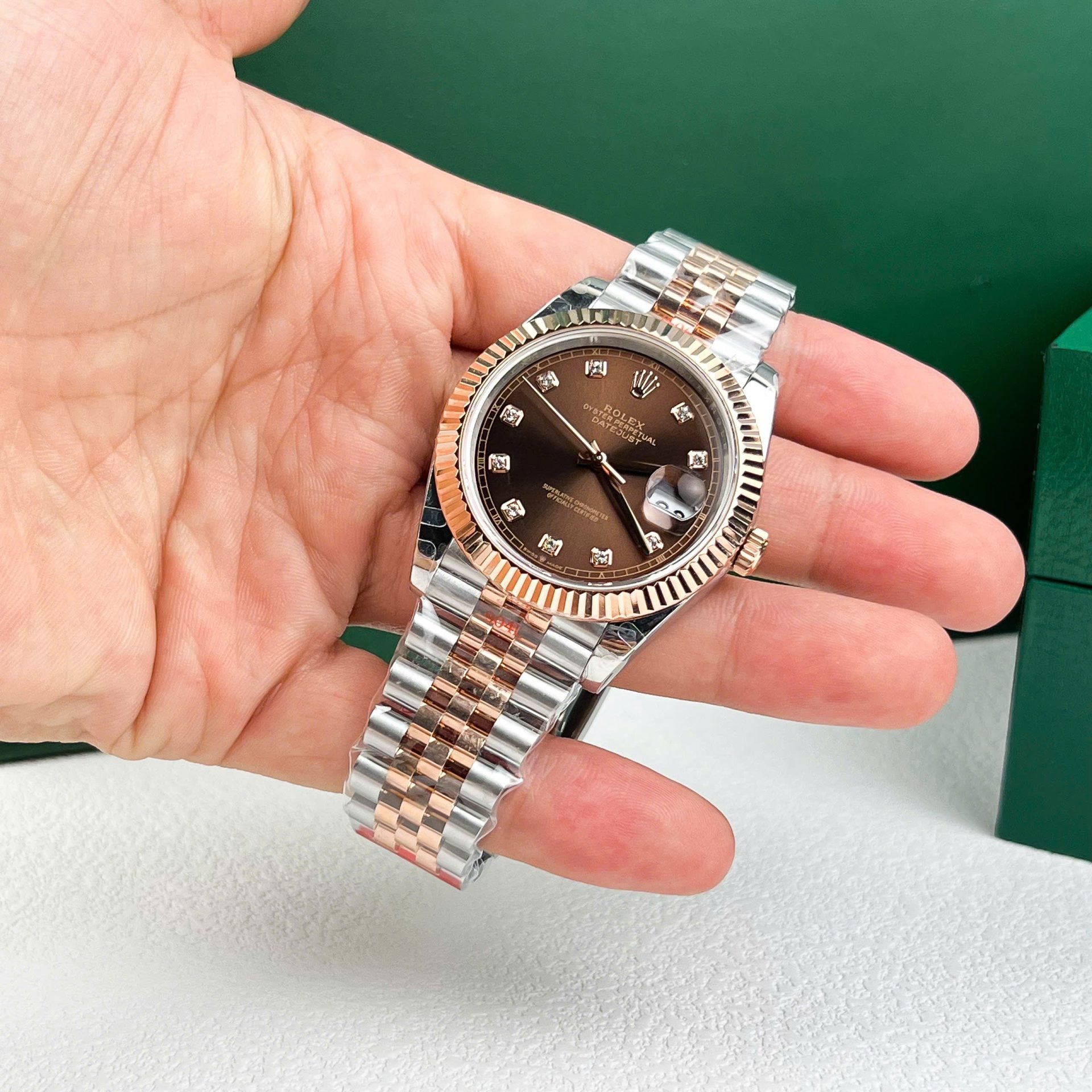 Rolex DateJust 126331 Cadran chocolat jubilé bracelet 41mm