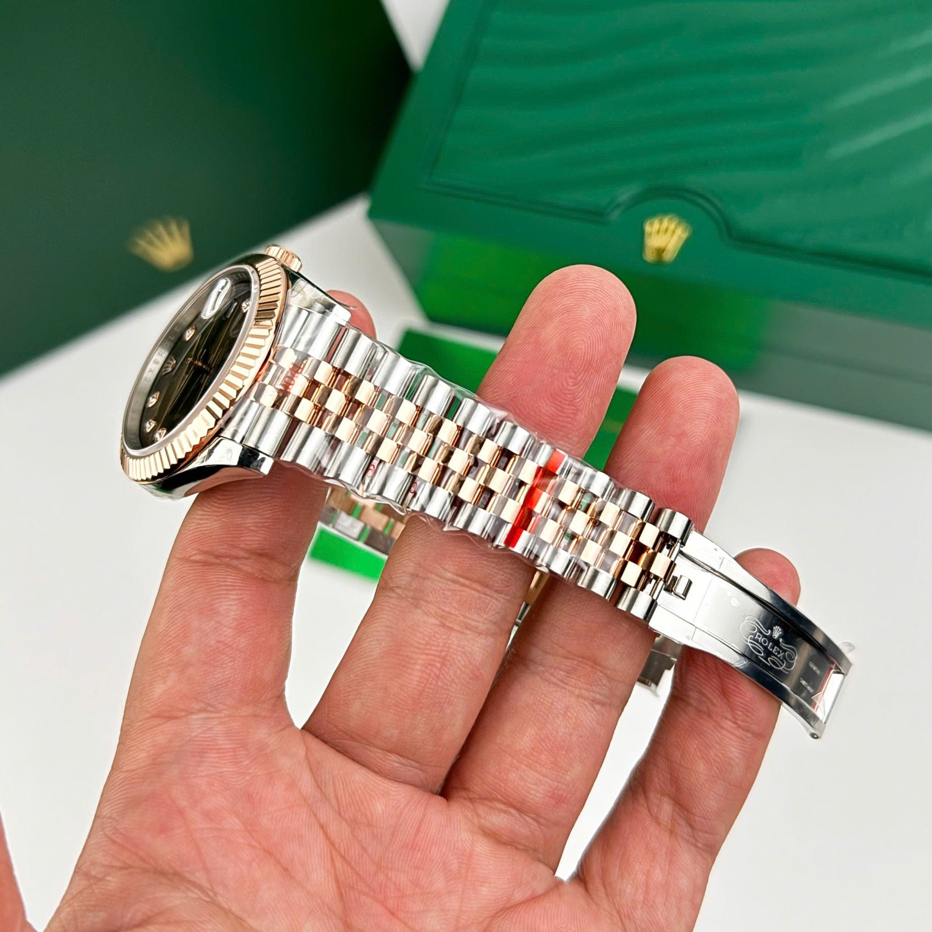 Rolex DateJust 126331 Cadran chocolat jubilé bracelet 41mm