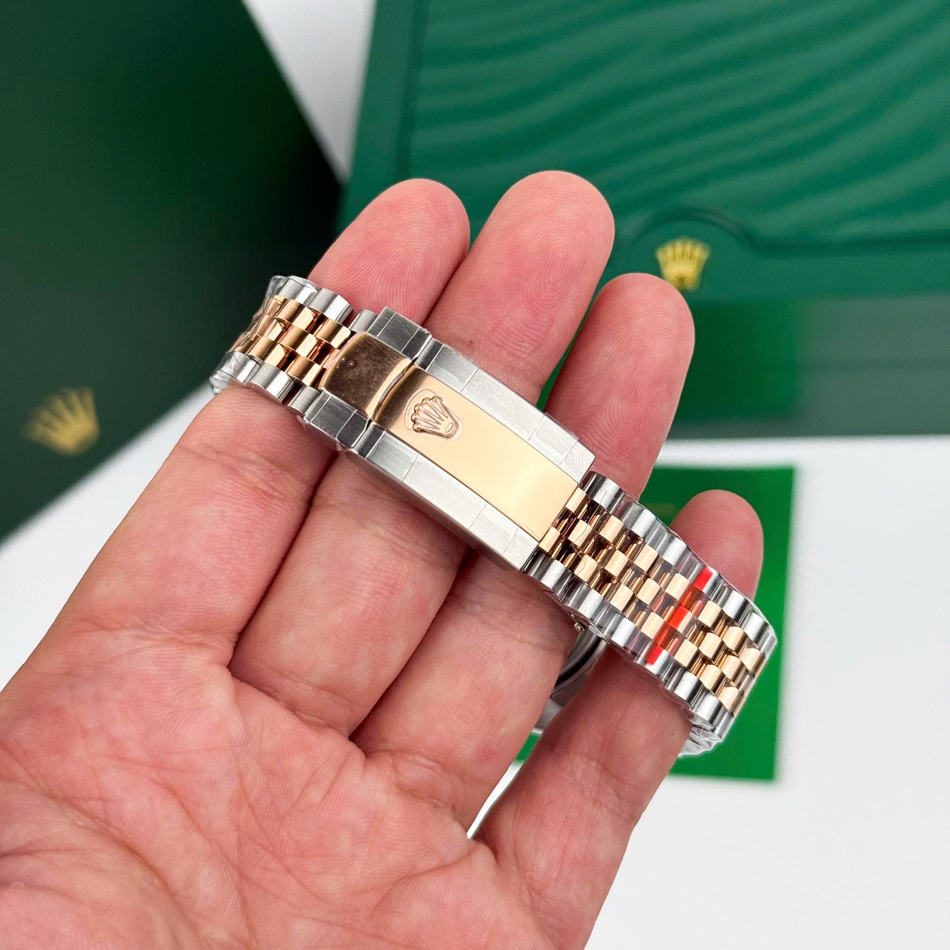 Rolex DateJust 126331 Cadran chocolat jubilé bracelet 41mm