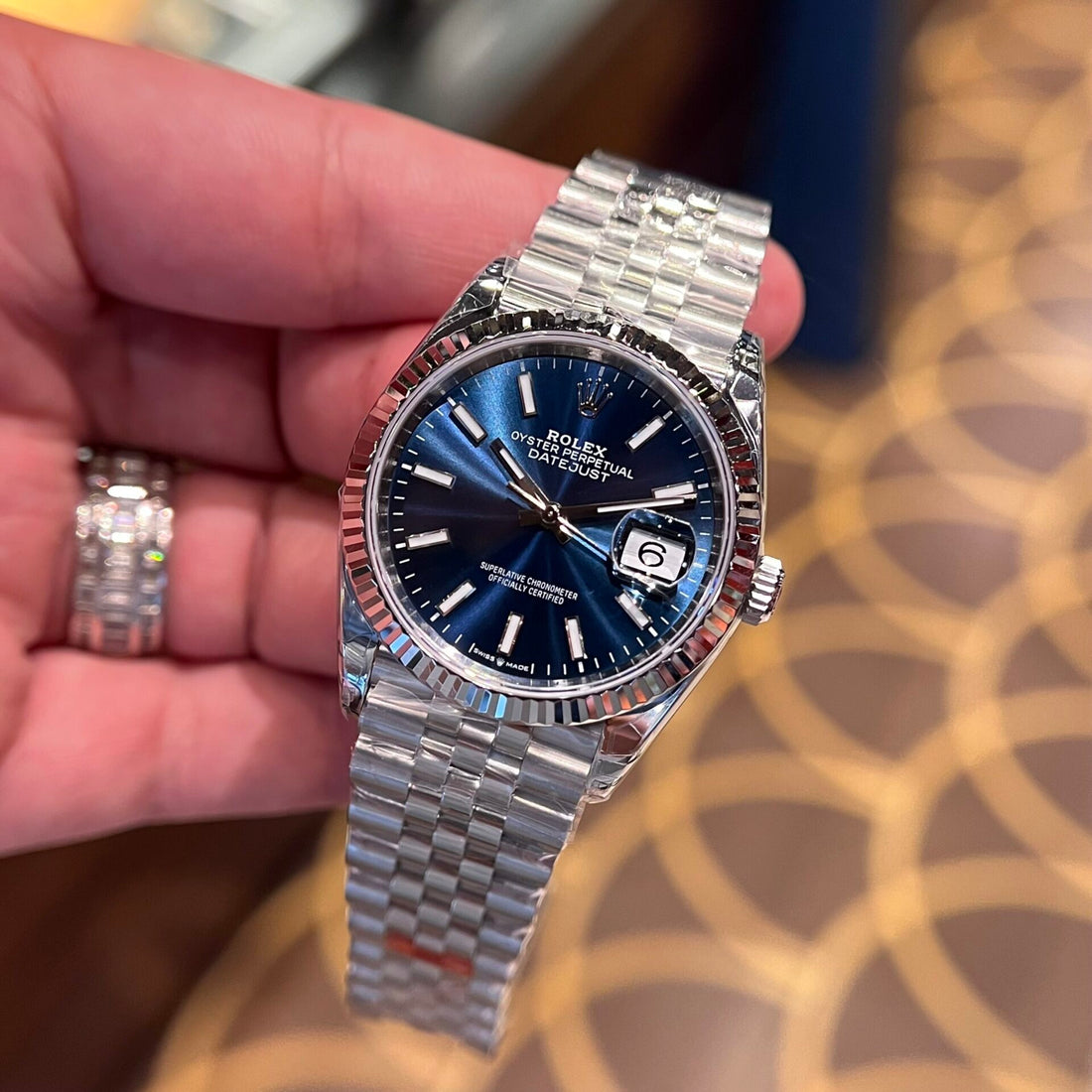 Rolex DateJust 126334 Cadran bleu 36 mm