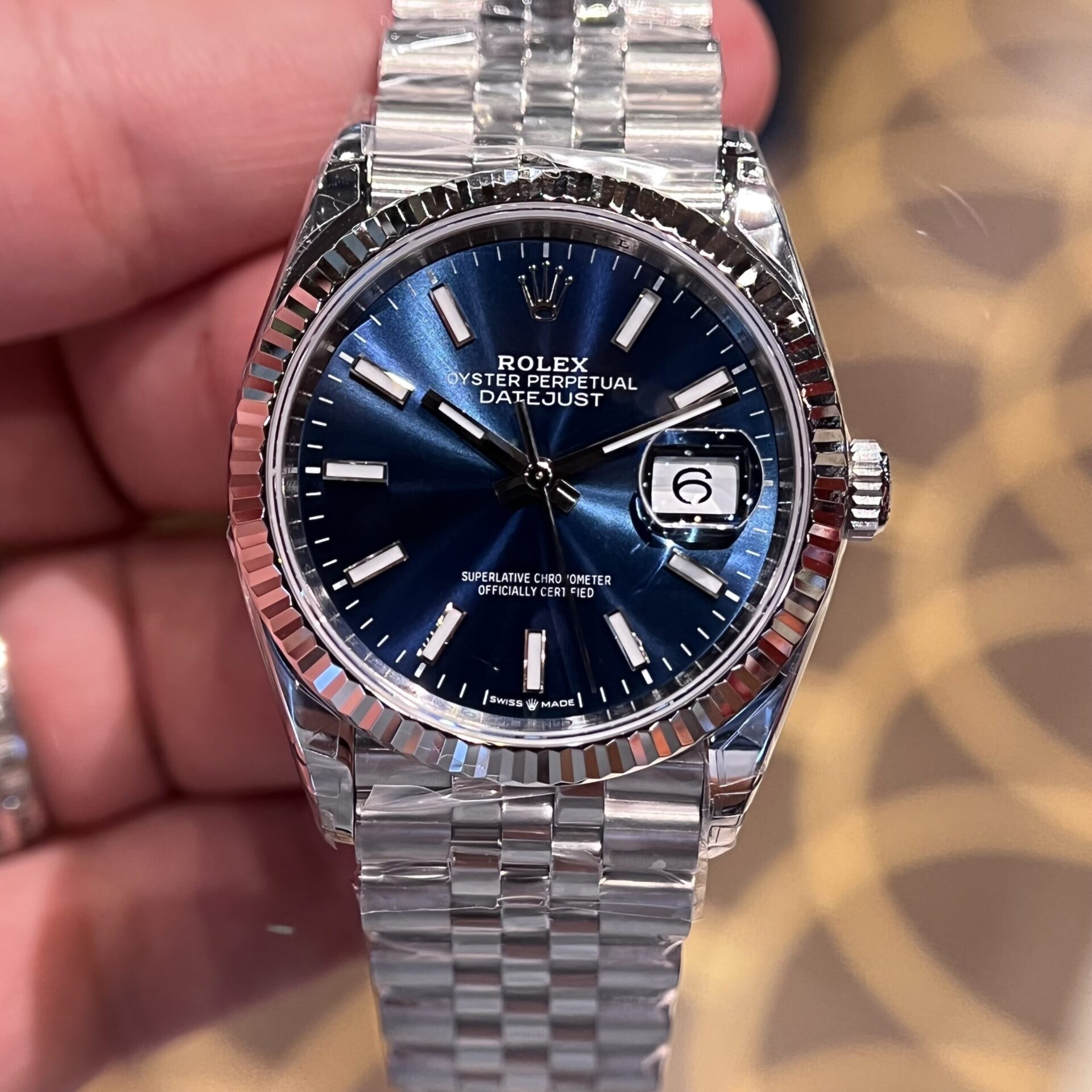 Rolex DateJust 126334 Cadran bleu 36 mm