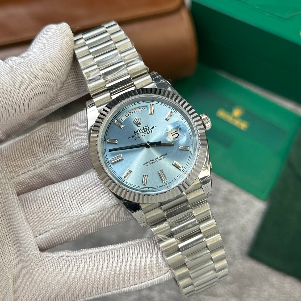 Rolex Day-Date 228236 Bracelet President V2 40 mm