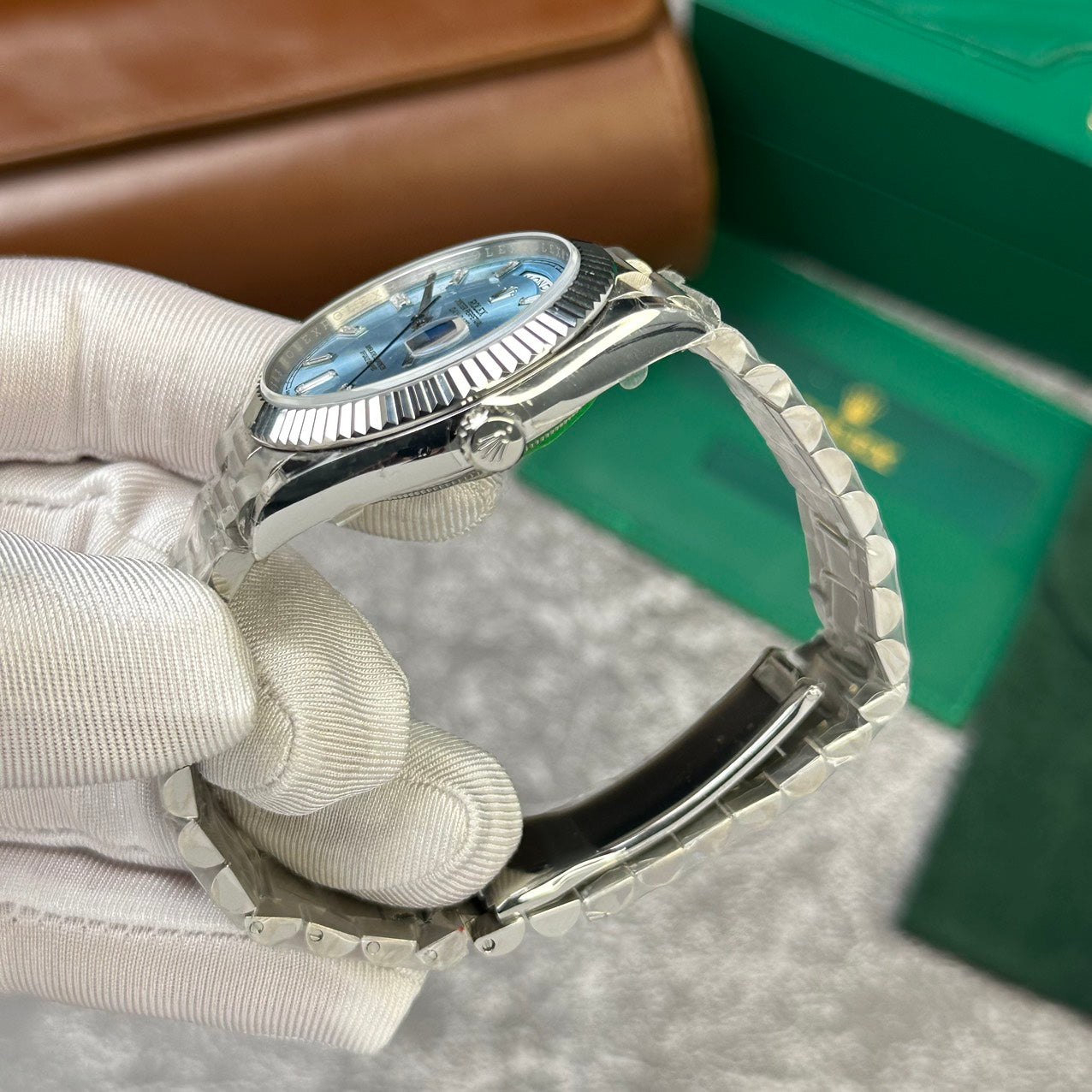 Rolex Day-Date 228236 Bracelet President V2 40 mm