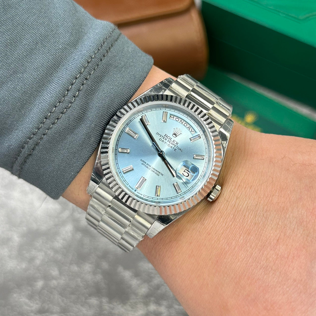 Rolex Day-Date 228236 Bracelet President V2 40 mm