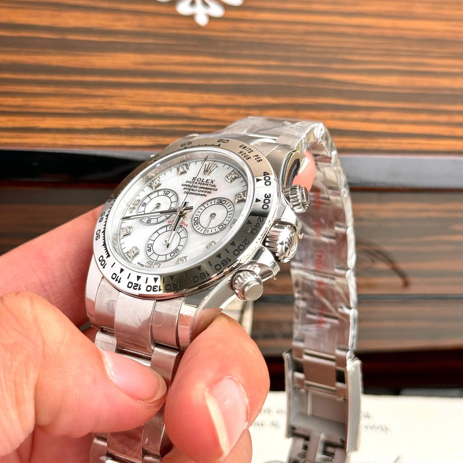 Rolex Daytona 116509 Cadran MOP et Moissanite 40 mm
