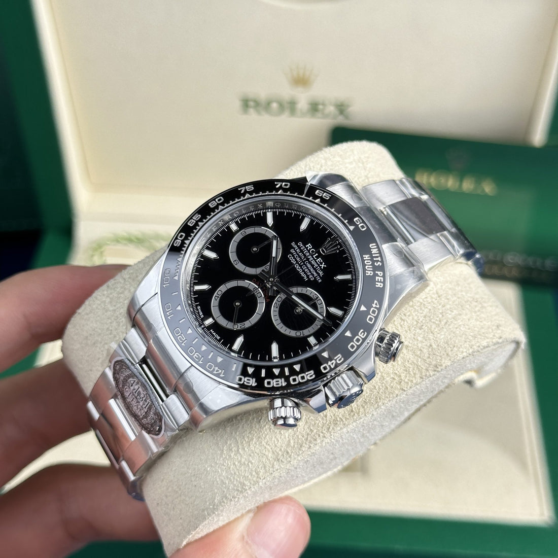 Rolex Daytona 126500LN Godzilla 40 mm