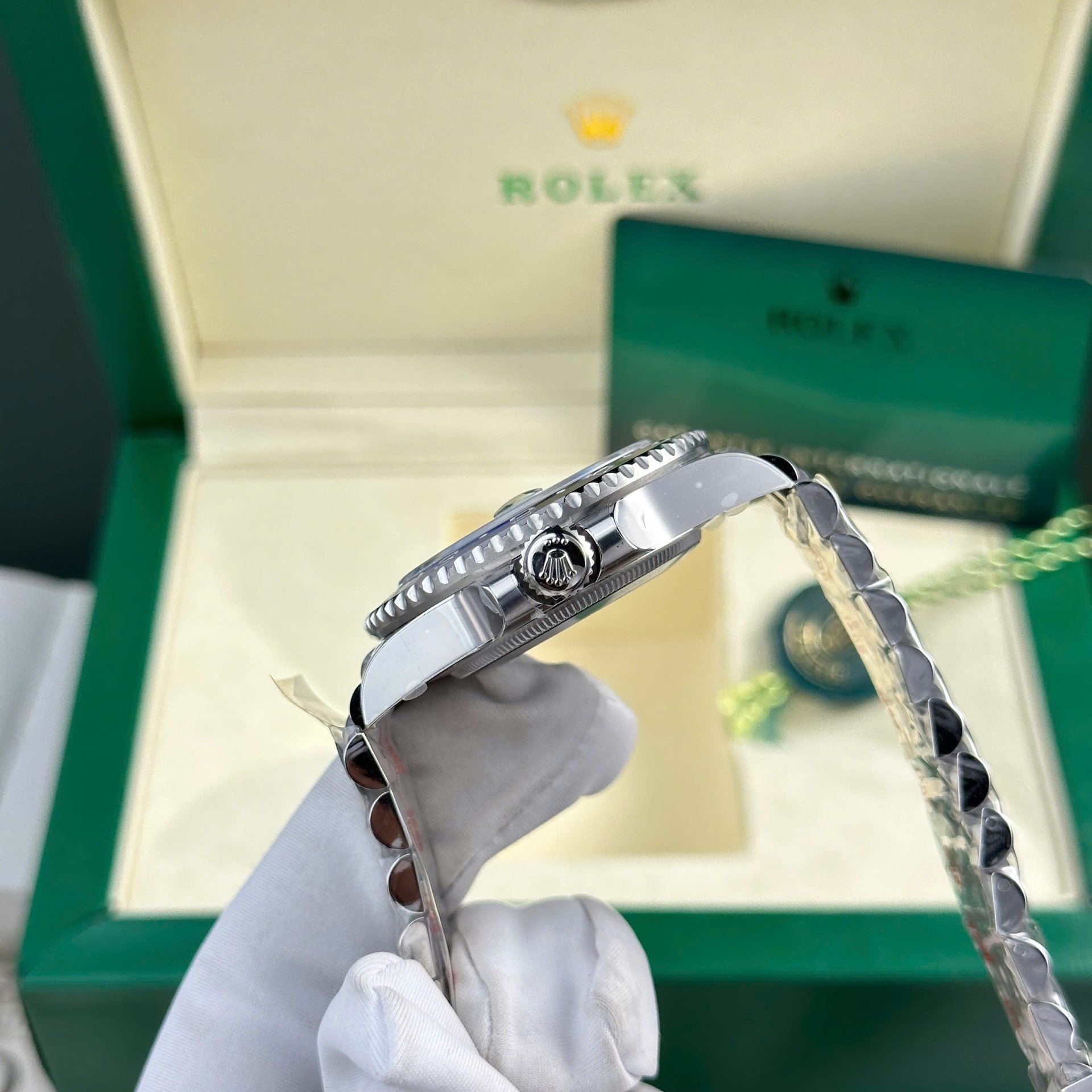 Rolex GMT-Master II 126710BLNR Batgirl bracelet Jubilée 40mm