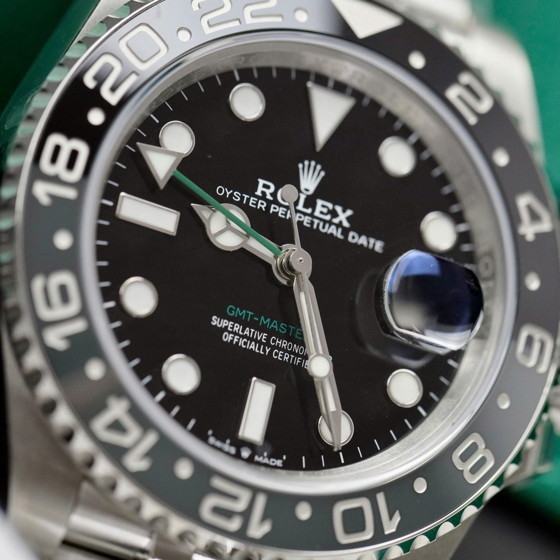 Rolex GMT-Master II 126710GRNR Cadran noir 41mm