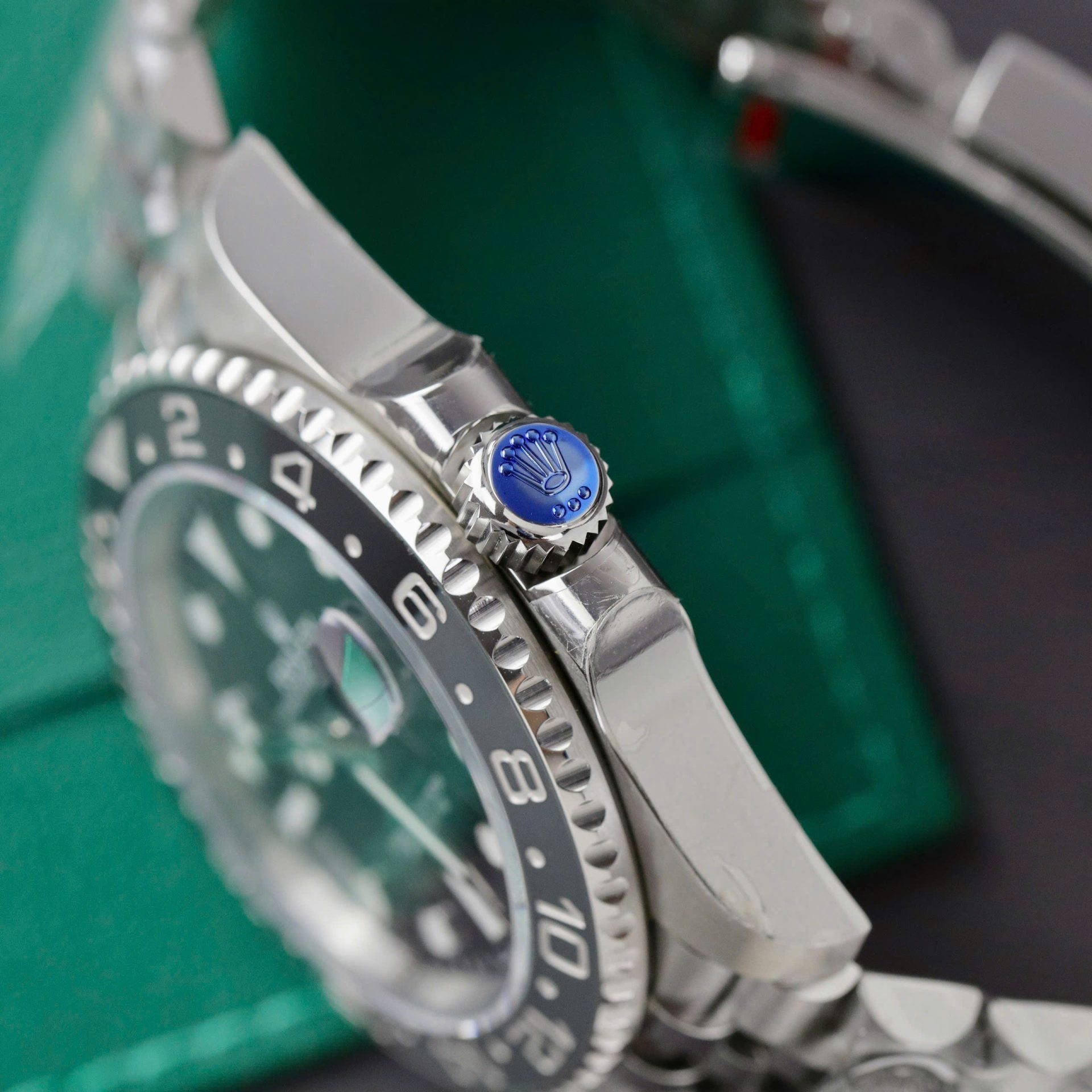 Rolex GMT-Master II 126710GRNR Cadran noir 41mm