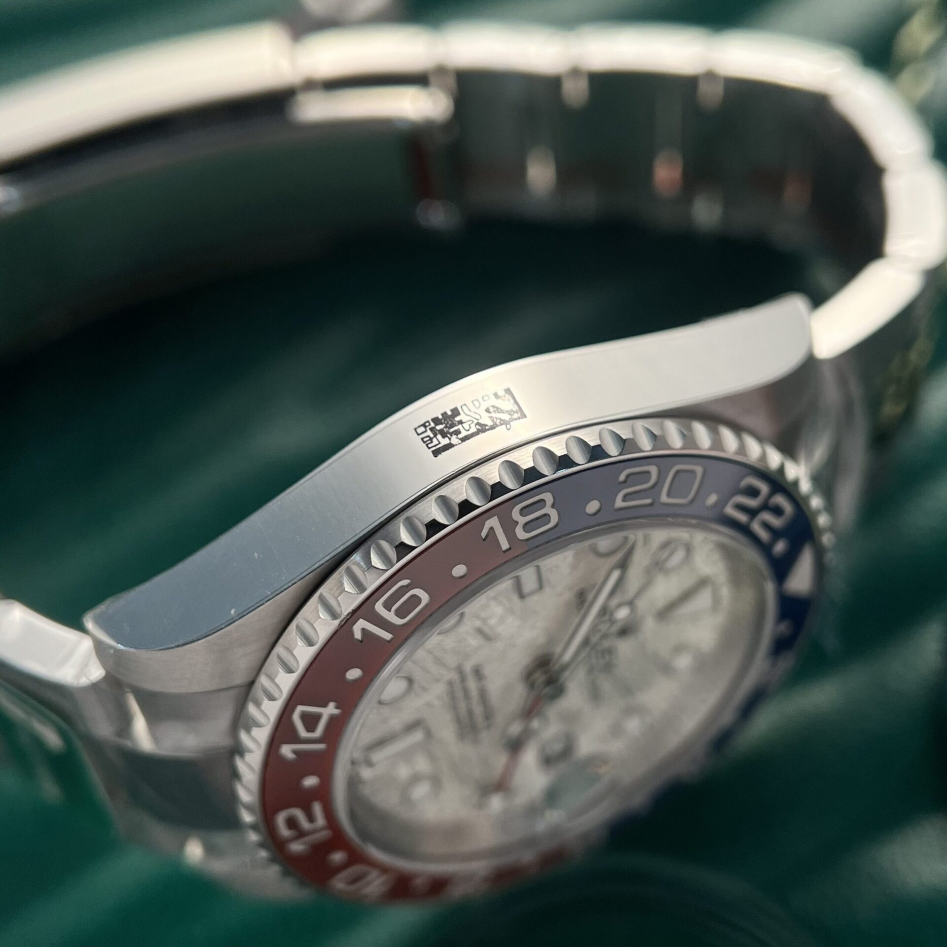 Rolex GMT-Master II 126719BLRO Cadran Météorite 40 mm