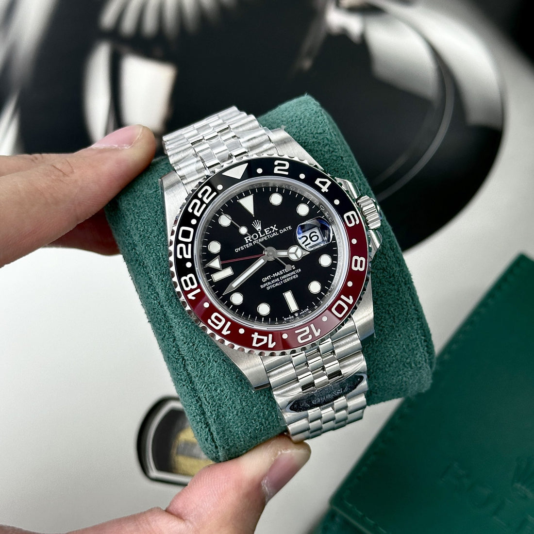 Rolex GMT-Master II Pepsi Cadran noir bracelet Jubilee 40 mm