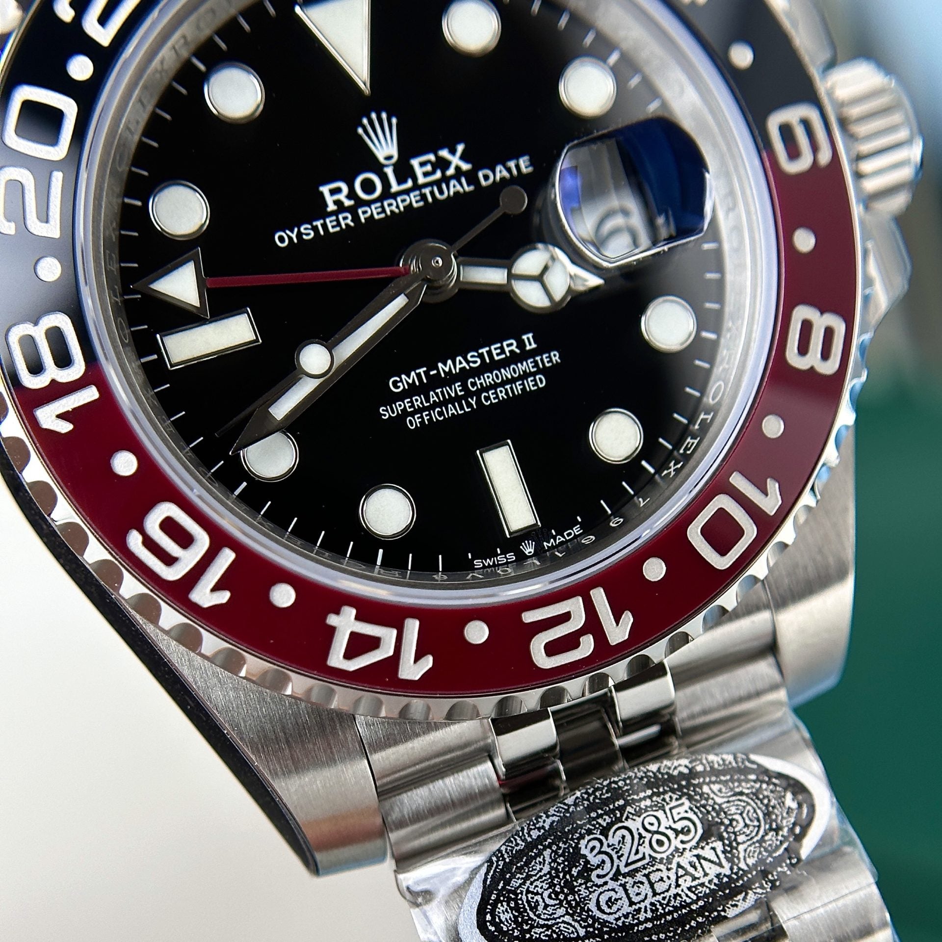Rolex GMT-Master II Pepsi Cadran noir bracelet Jubilee 40 mm