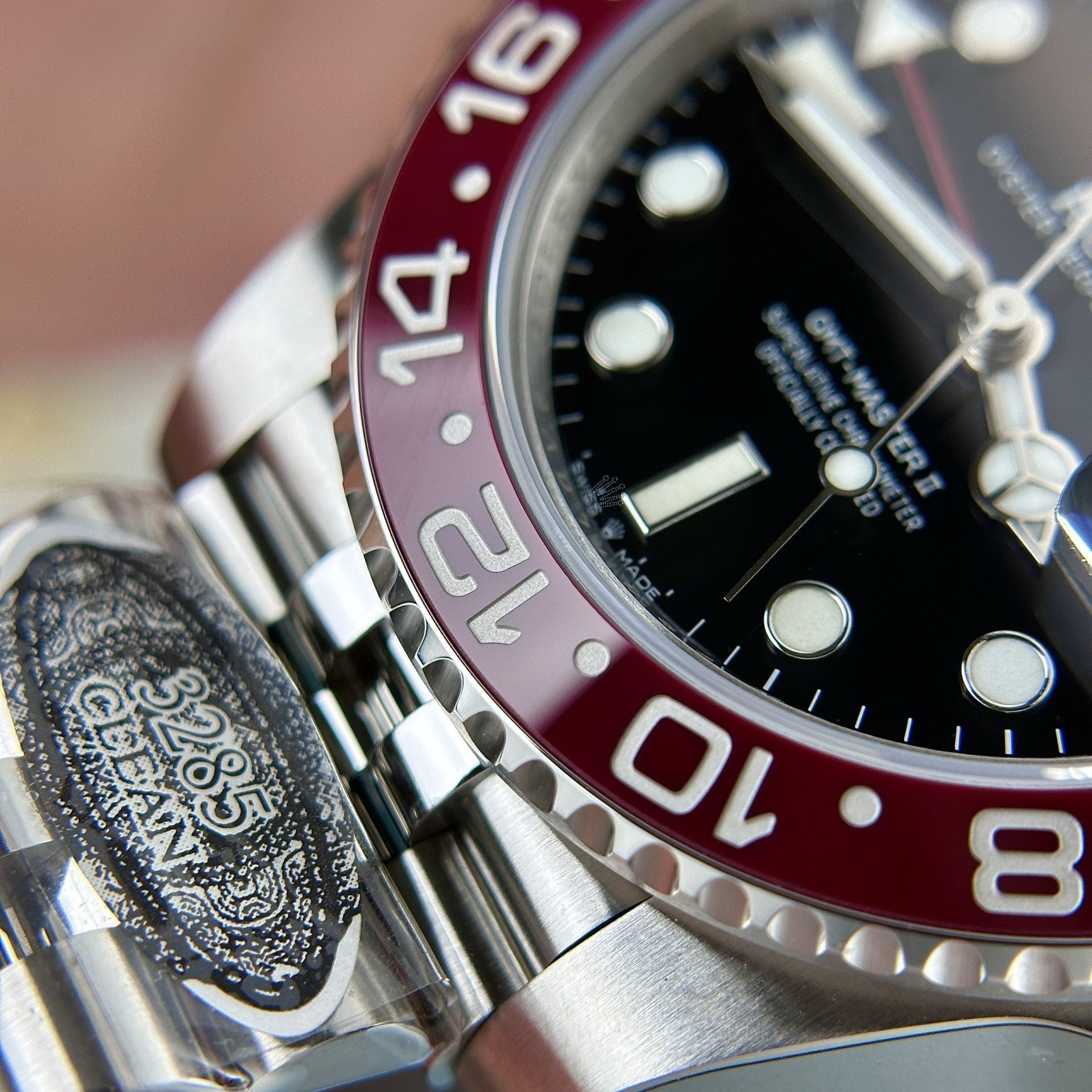 Rolex GMT-Master II Pepsi Cadran noir bracelet Jubilee 40 mm