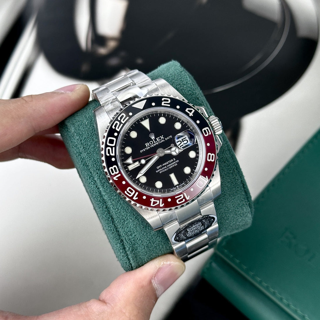Rolex GMT-Master II Coca-Cola Pepsi Oyster Bracelet Cadran noir 40 mm