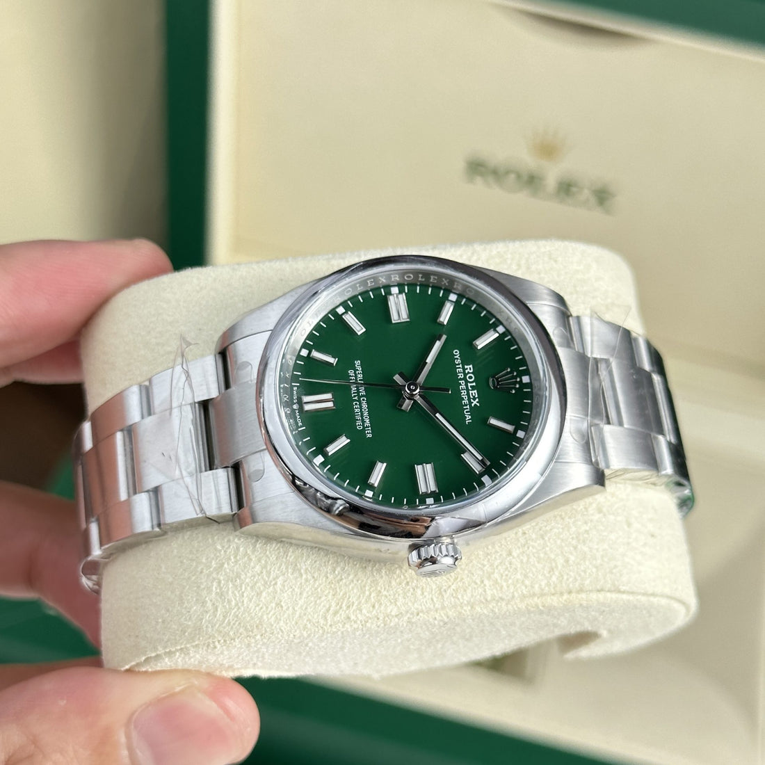 Rolex Oyster Perpetual 126000 Cadran vert 36 mm