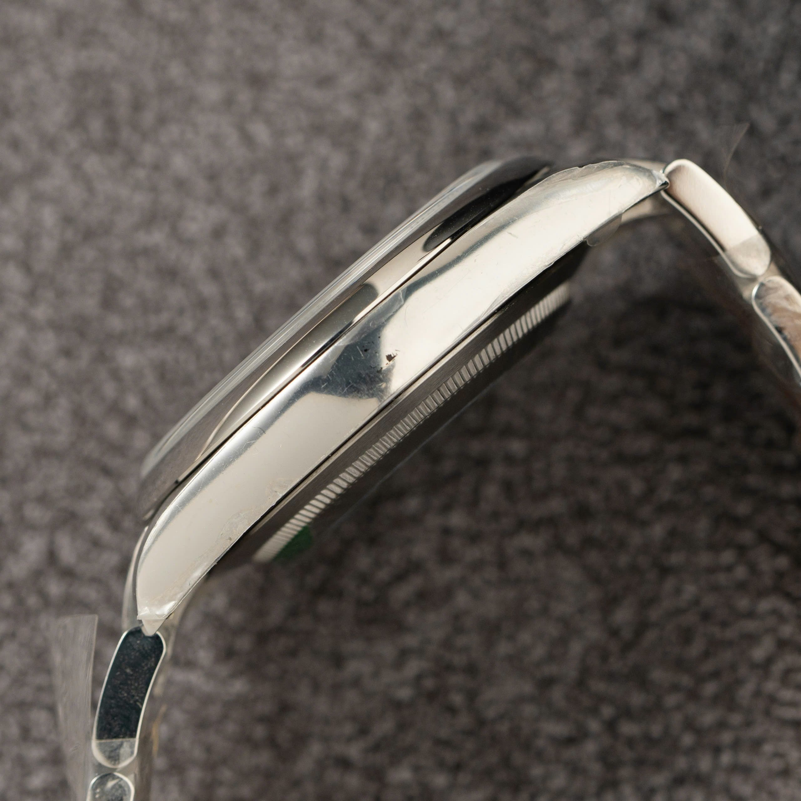 Rolex Oyster Perpetual 126000 Cadran Argenté 36 mm