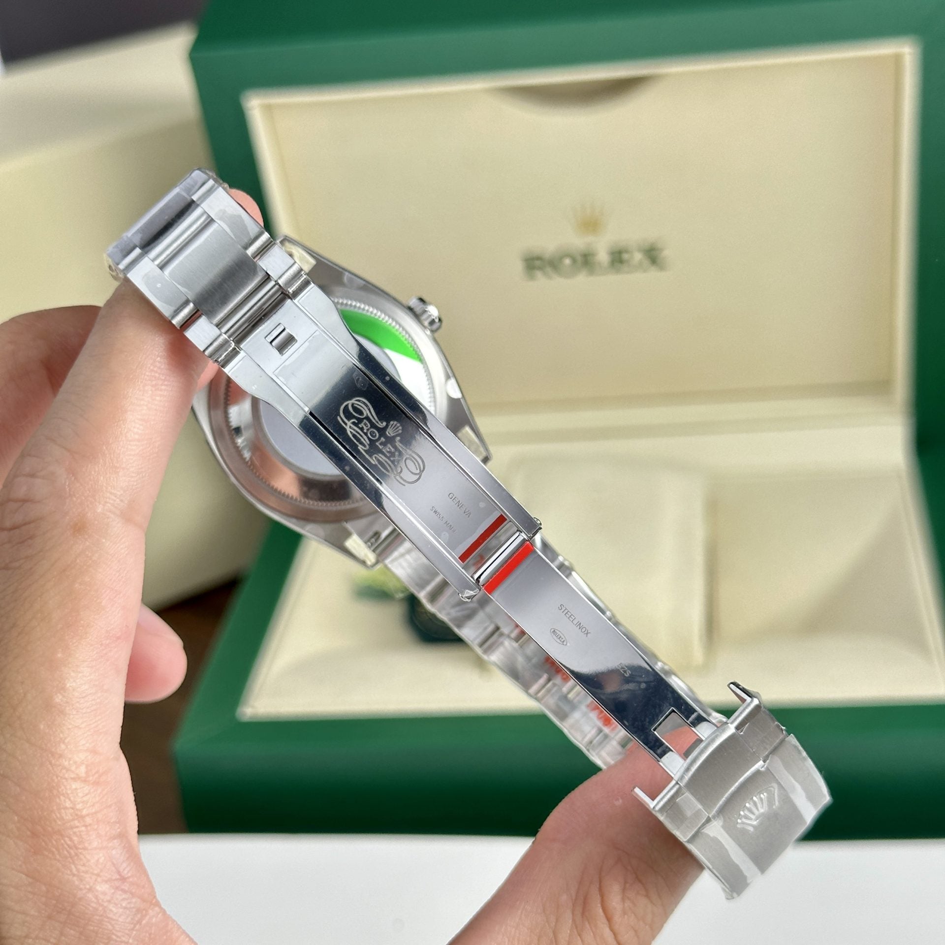 Rolex Oyster Perpetual 126000 Cadran vert 36 mm