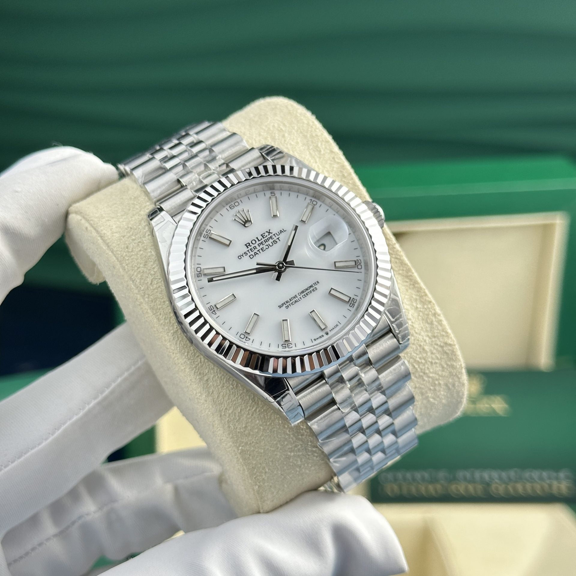 Rolex DateJust 126334 Cadran blanc 41 mm