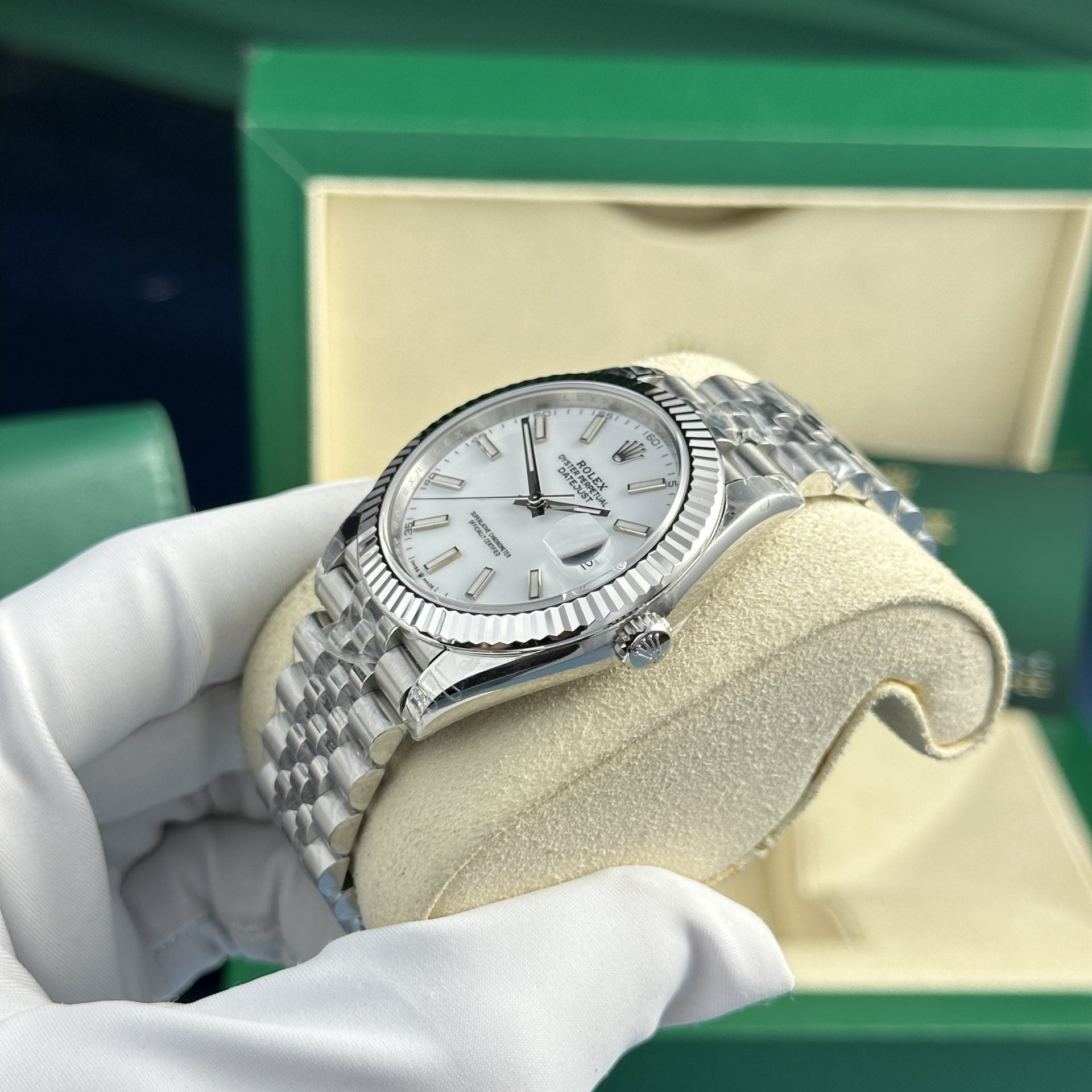 Rolex DateJust 126334 Cadran blanc 41 mm