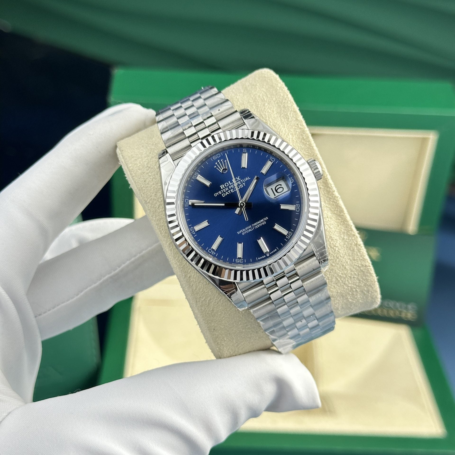 Rolex DateJust 126334 Cadran bleu 41 mm