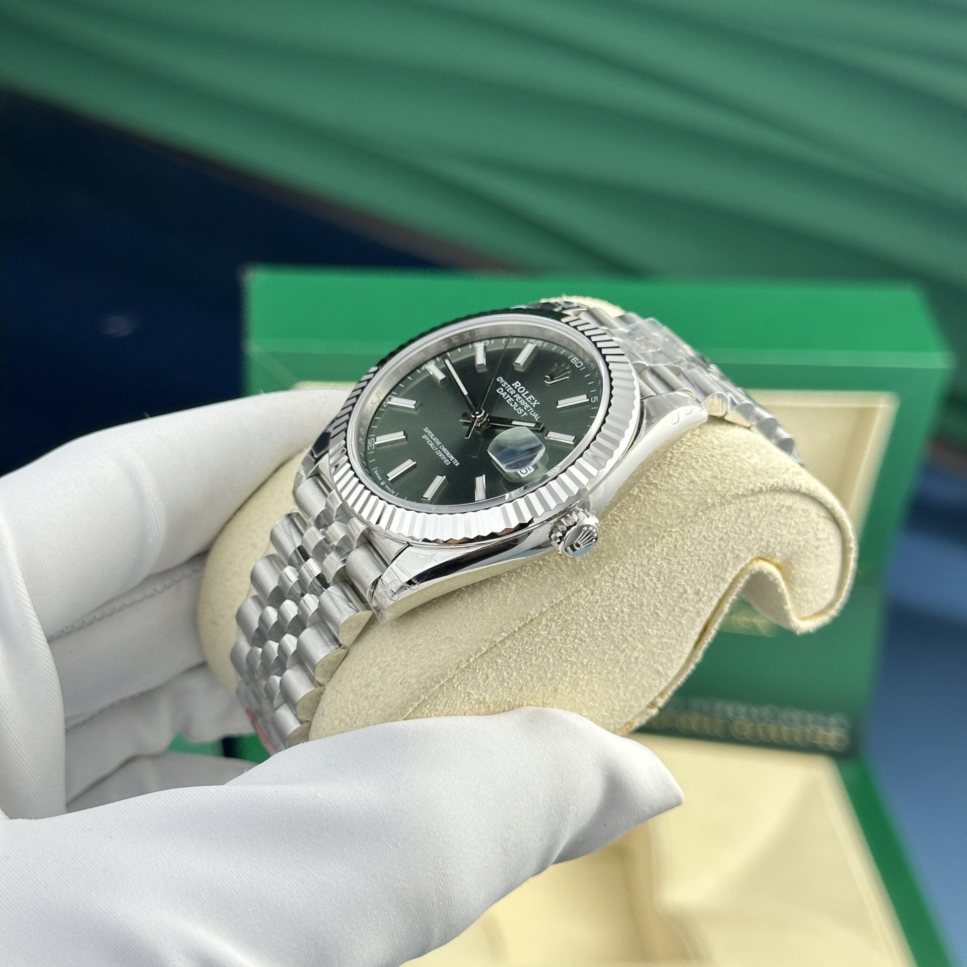Rolex DateJust 126334 Cadran vert 41 mm