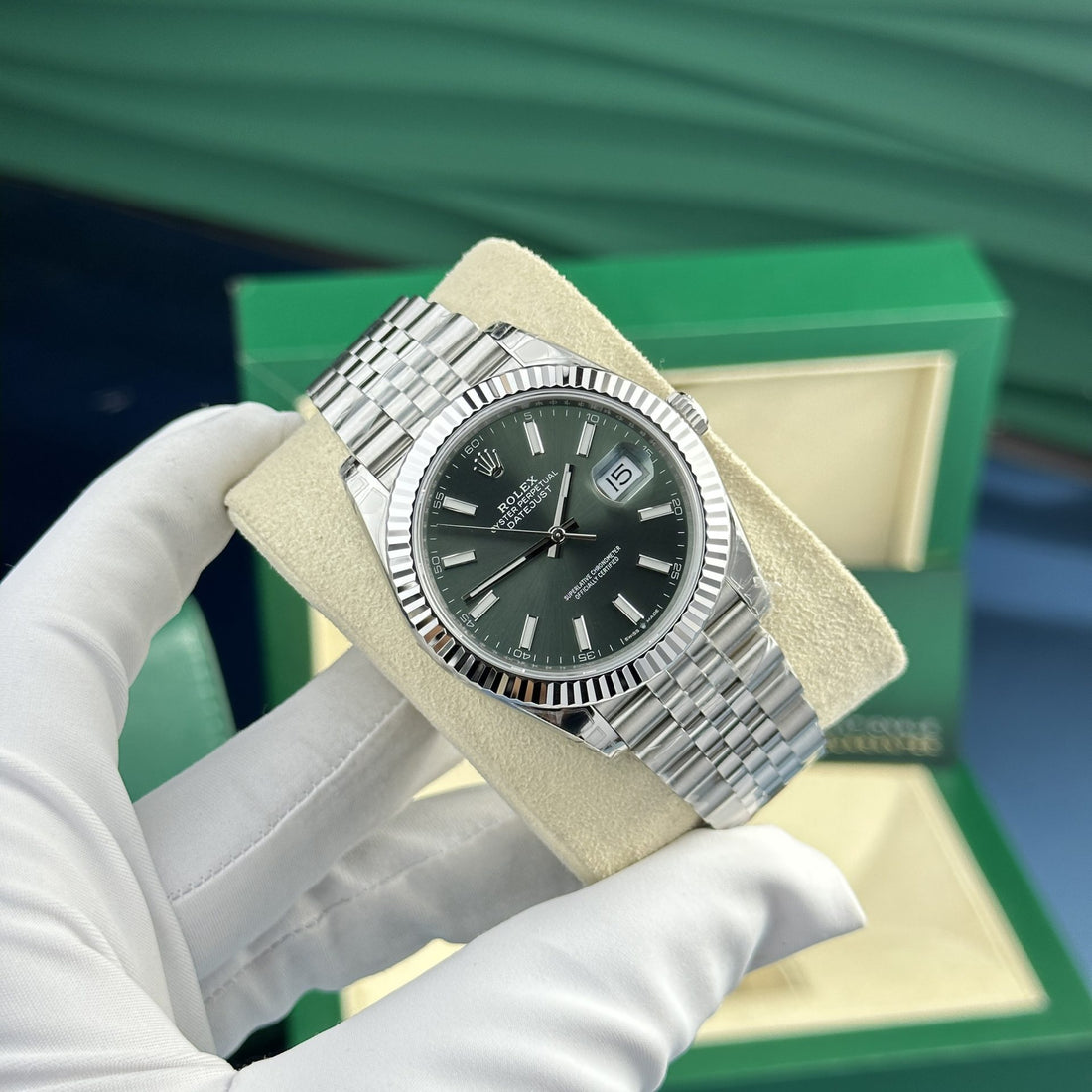 Rolex DateJust 126334 Cadran vert 41 mm