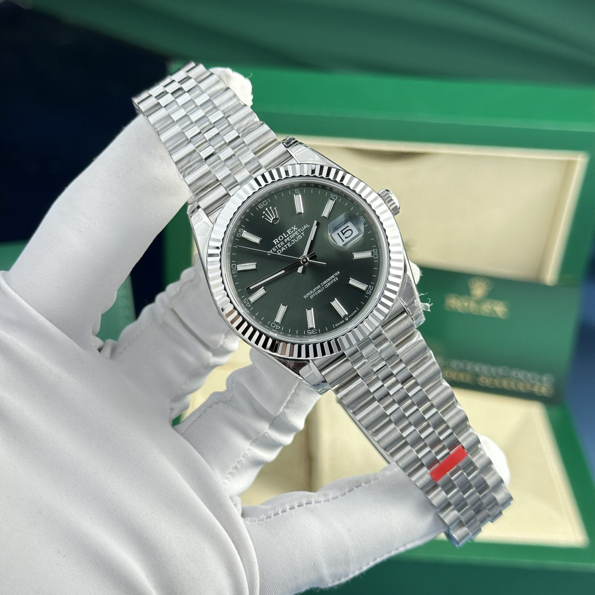 Rolex DateJust 126334 Cadran vert 41 mm