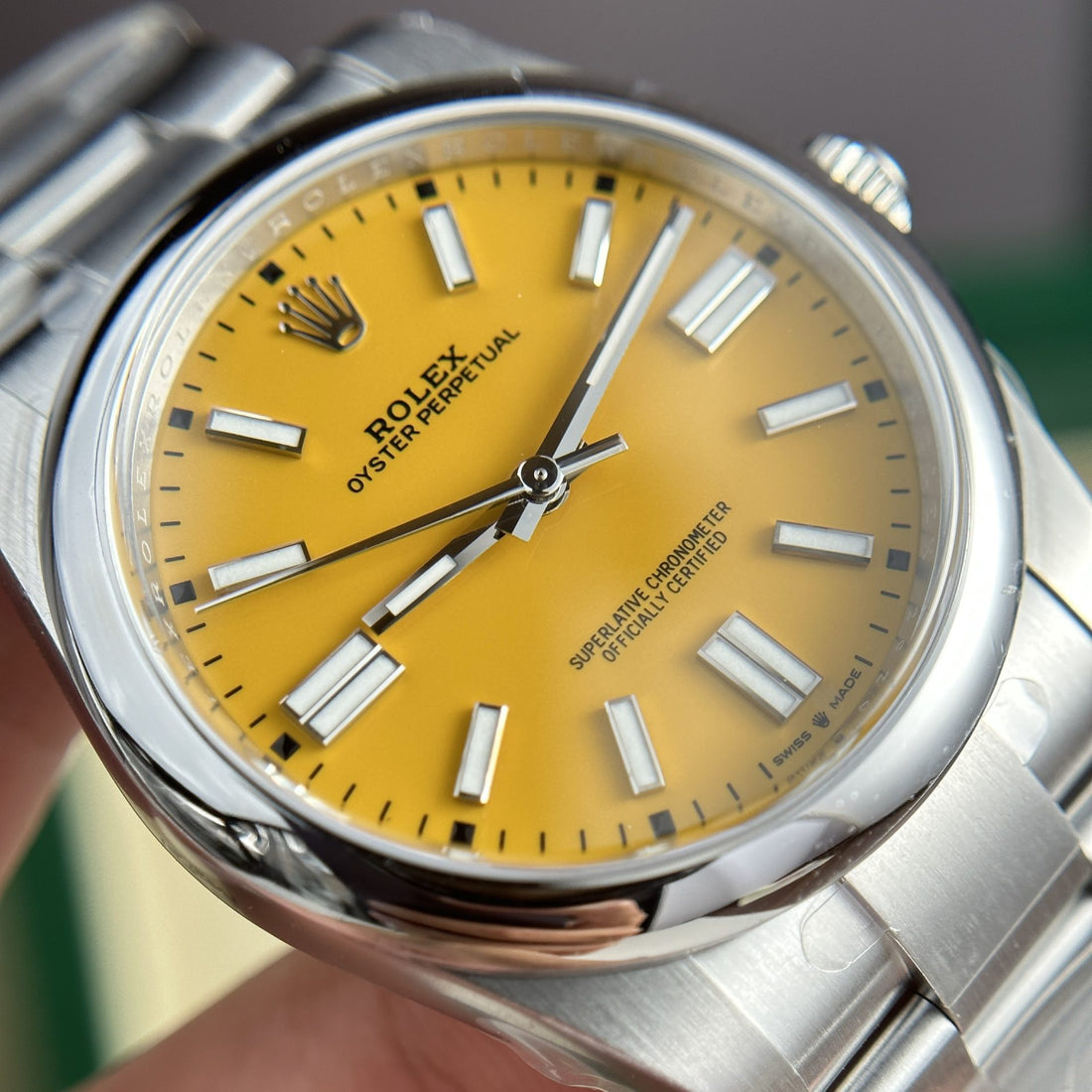 Rolex Oyster Perpetual 124300 Cadran jaune 41 mm