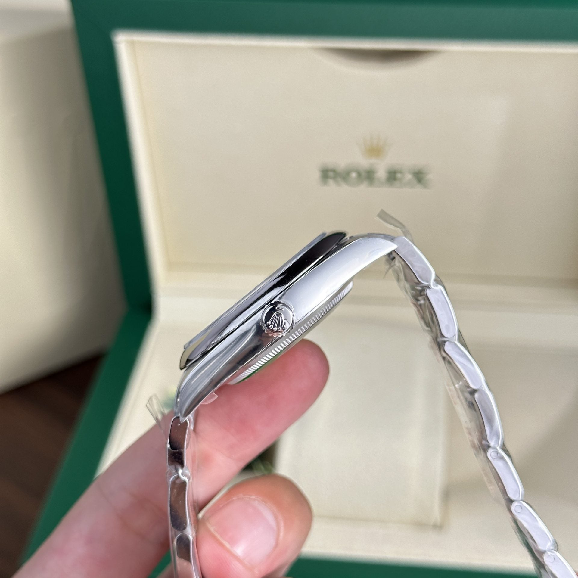 Rolex Oyster Perpetual 124300 Cadran jaune 41 mm