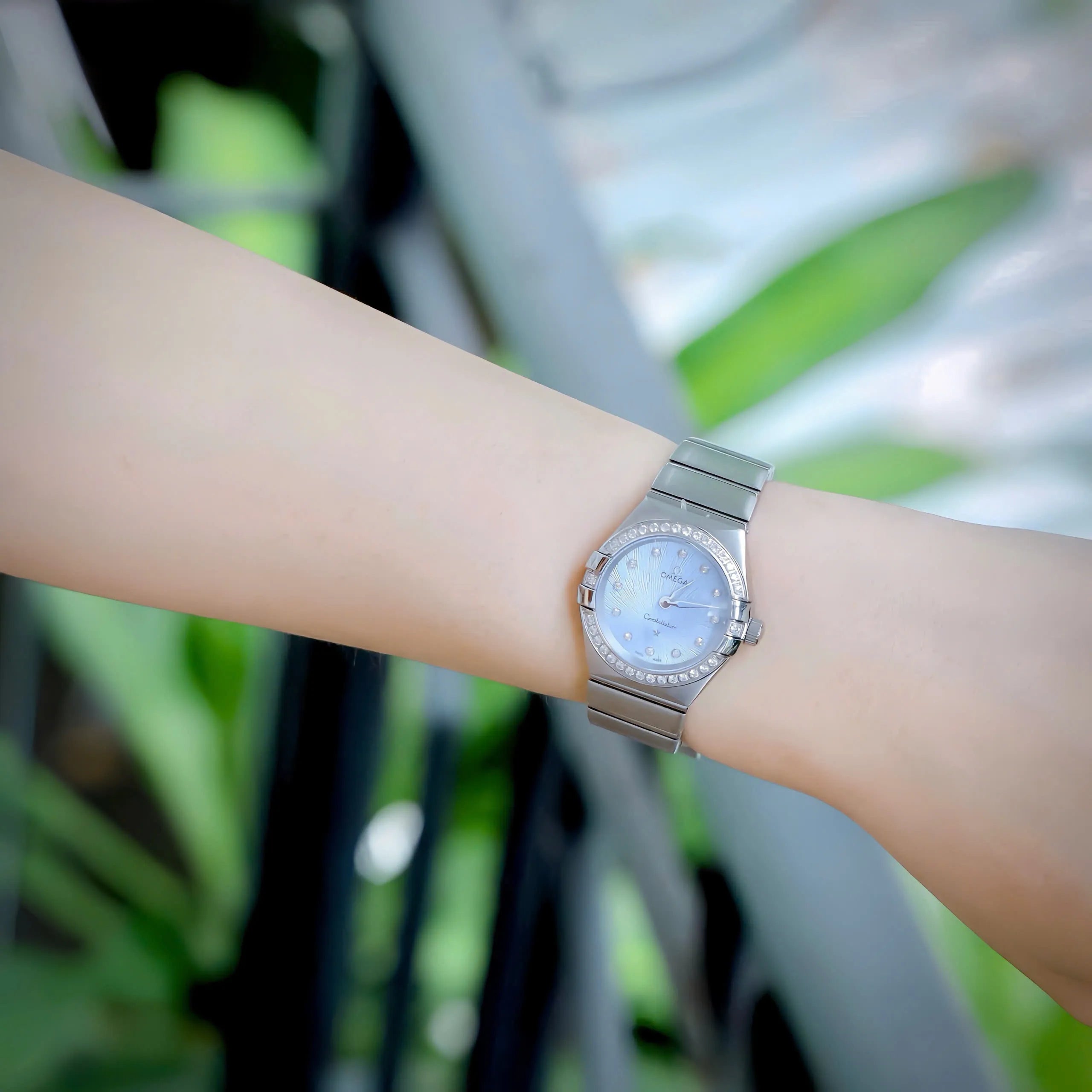 Montre Omega Constellation Femme avec Cadran Bleu de 28 mm