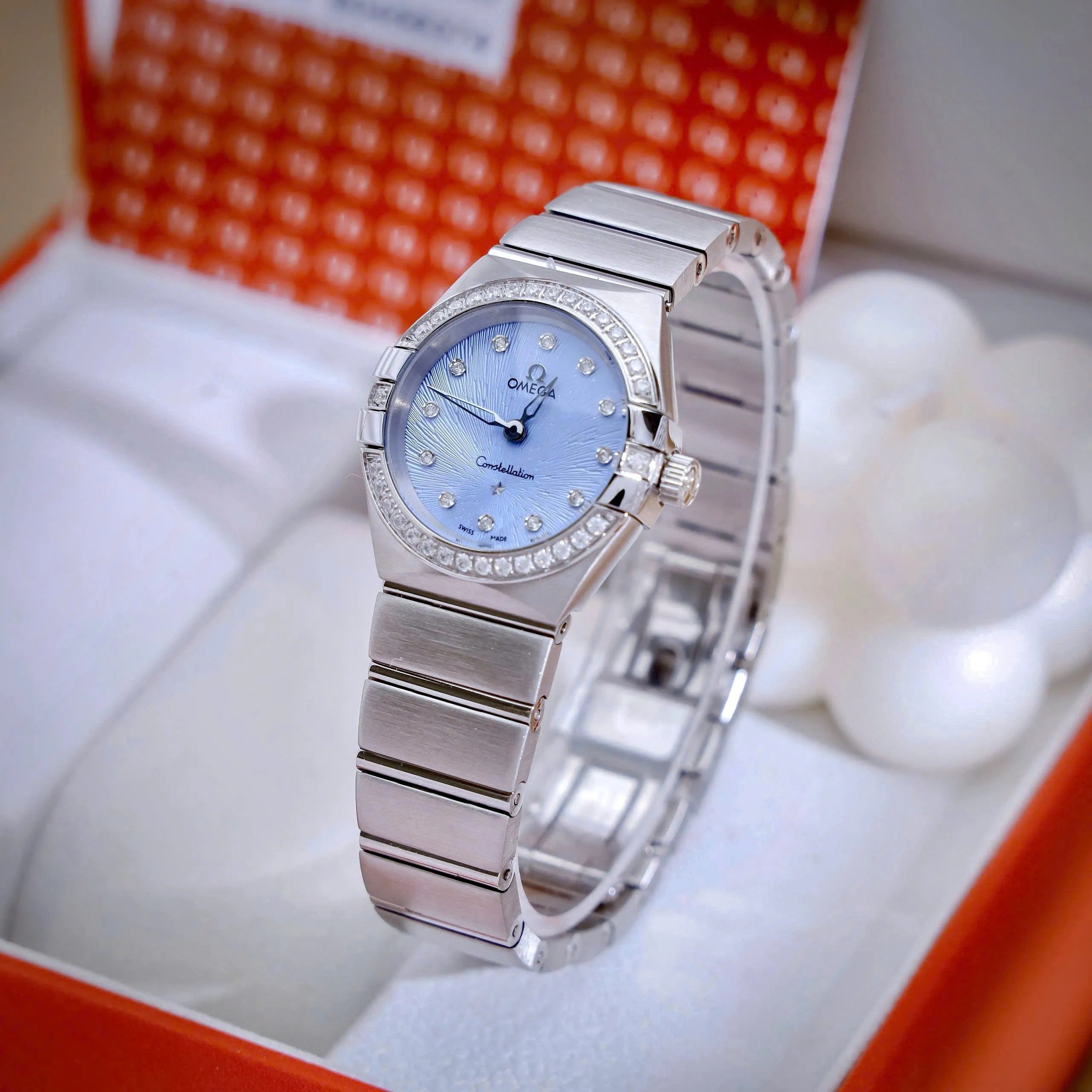 Montre Omega Constellation Femme avec Cadran Bleu de 28 mm