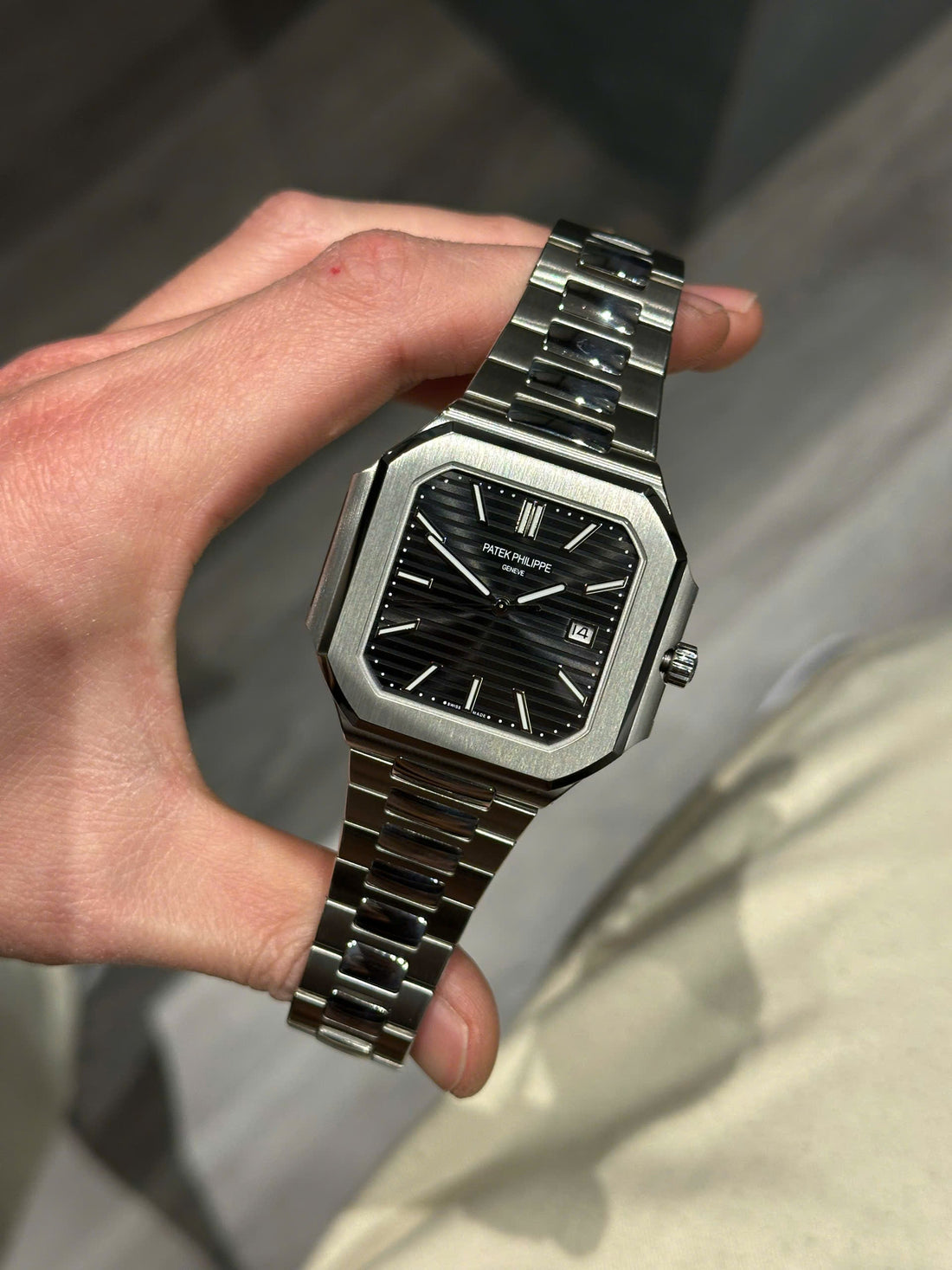 Patek Philippe Cubitus 5821 bracelet en métal noir 45 mm