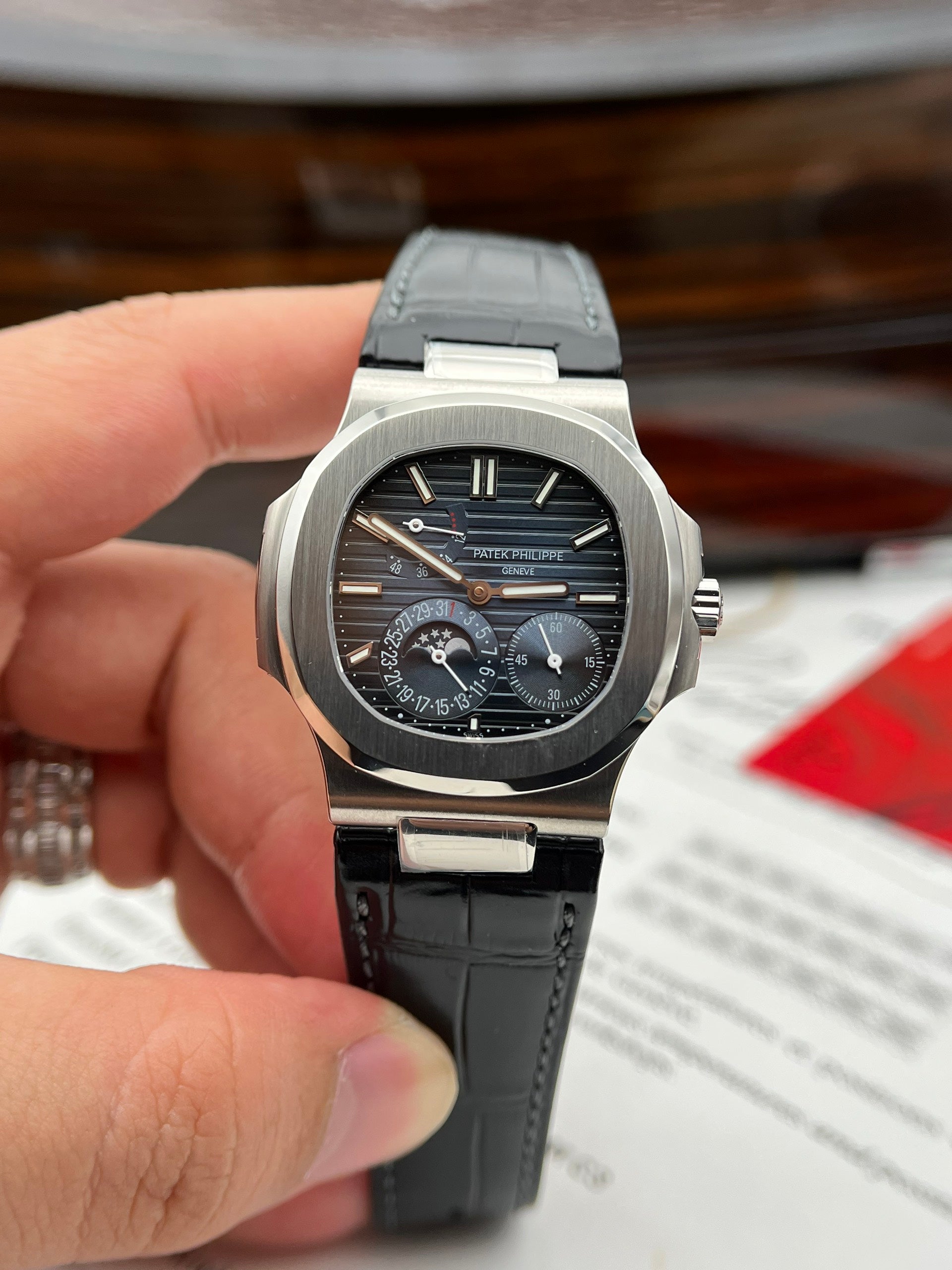 Patek Philippe Nautilus 5712 bracelet cuir GR Factory 40 mm