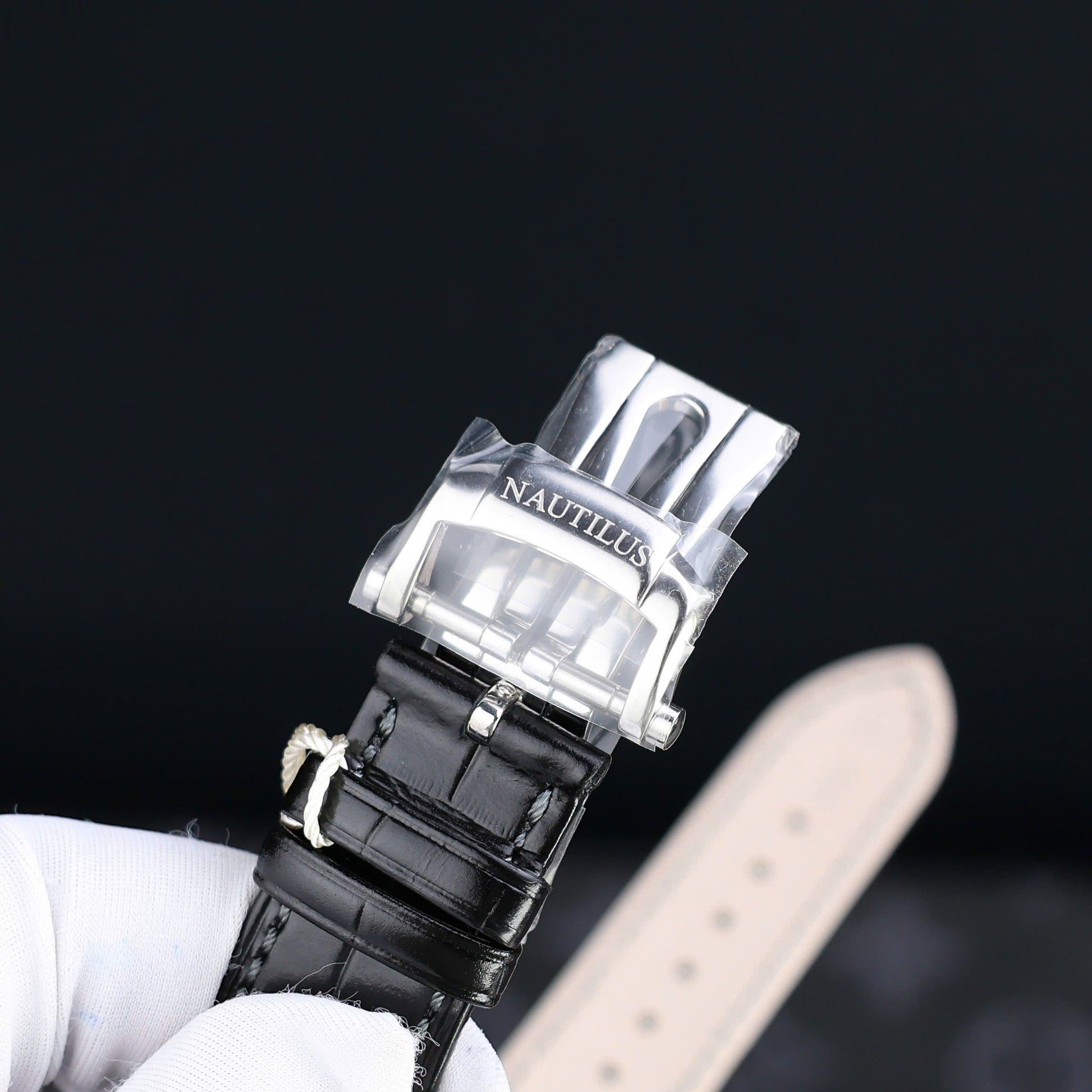 Patek Philippe Nautilus 5712 Cadran Gris Bracelet Cuir PPF Factory 40mm