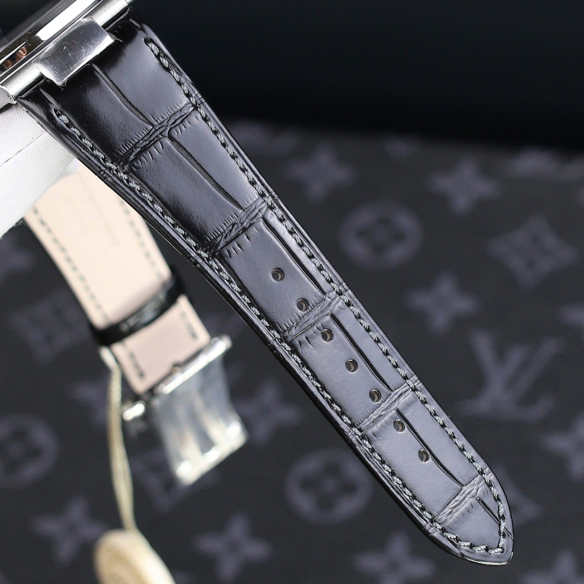 Patek Philippe Nautilus 5712 Cadran Gris Bracelet Cuir PPF Factory 40mm