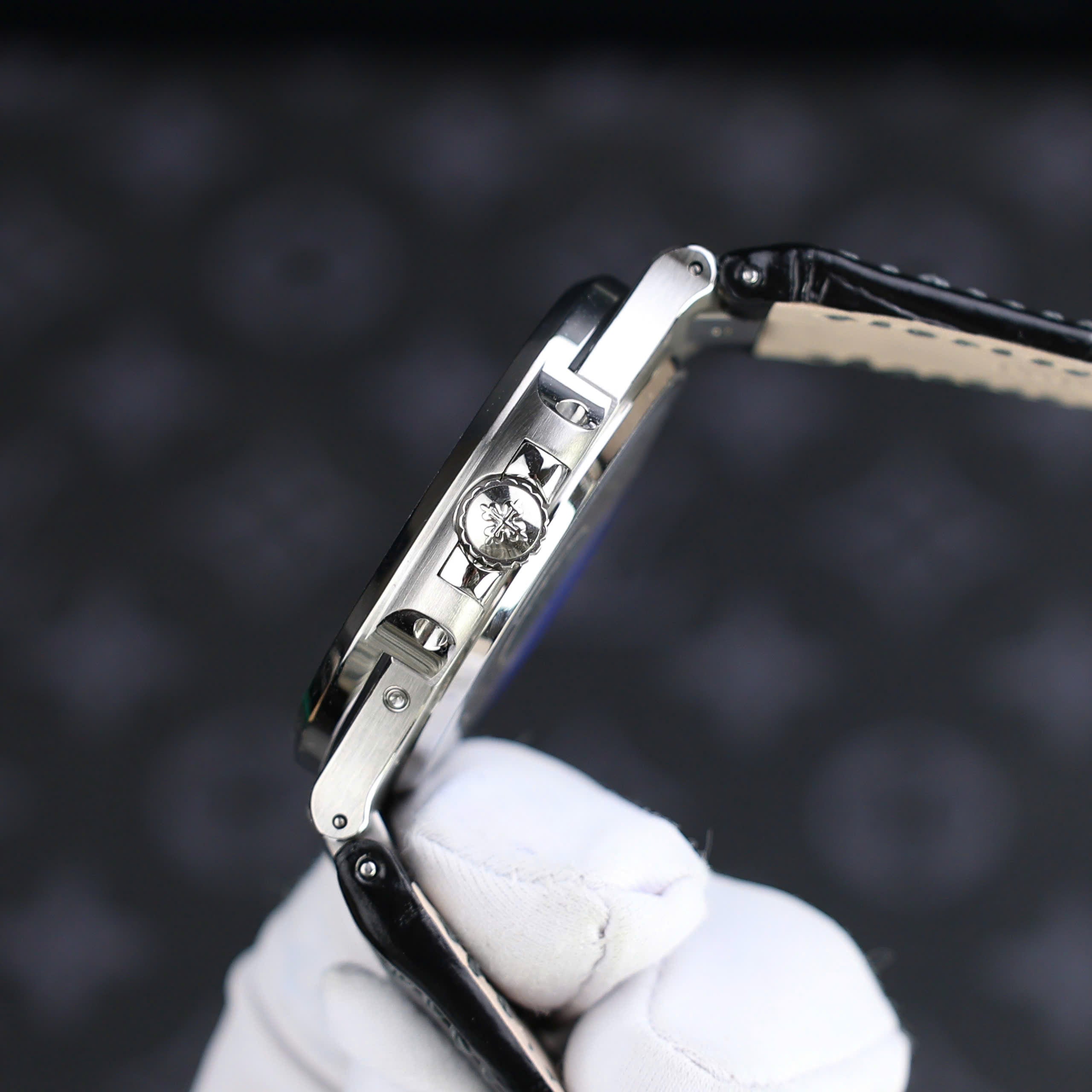 Patek Philippe Nautilus 5712 Cadran Gris Bracelet Cuir PPF Factory 40mm