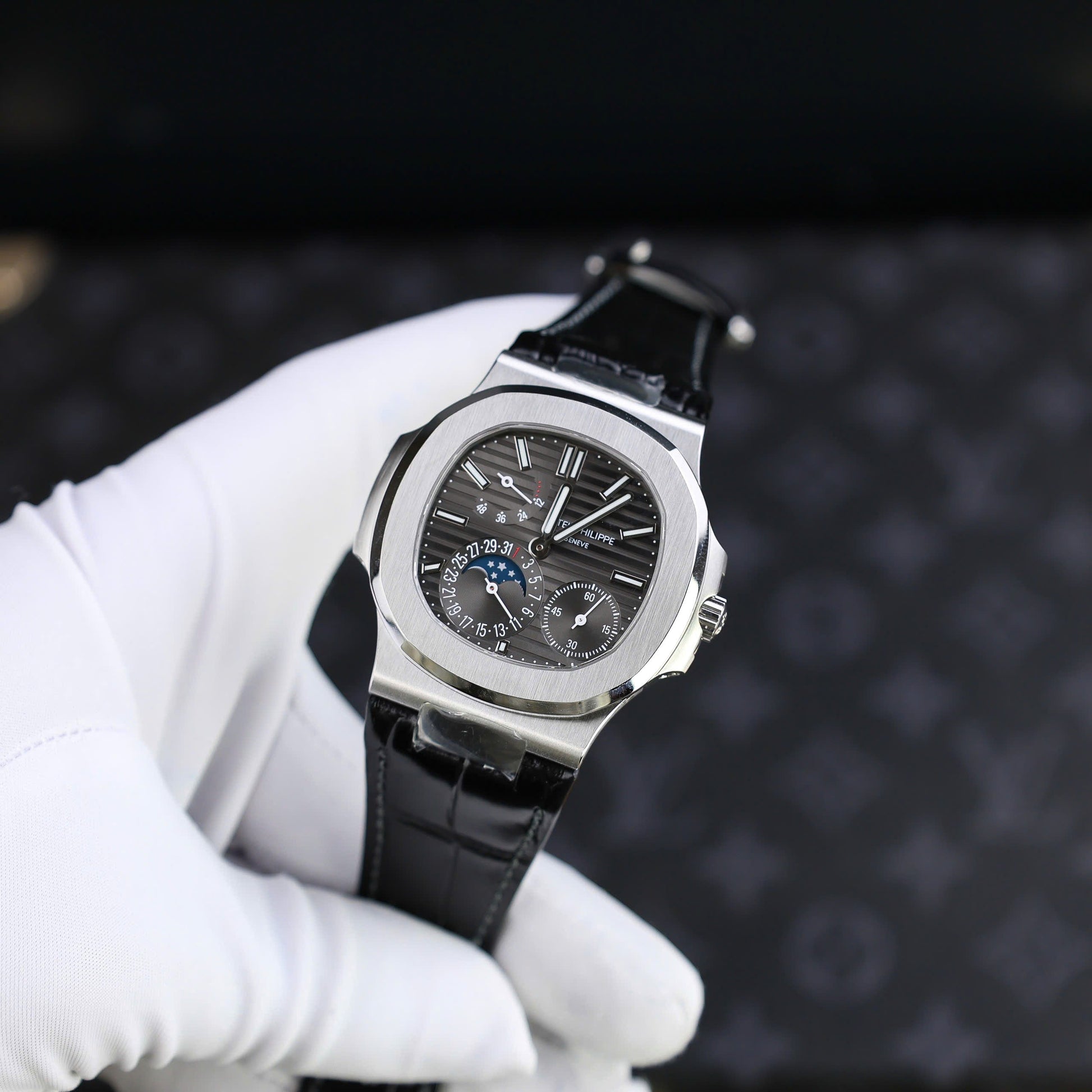 Patek Philippe Nautilus 5712 Cadran Gris Bracelet Cuir PPF Factory 40mm