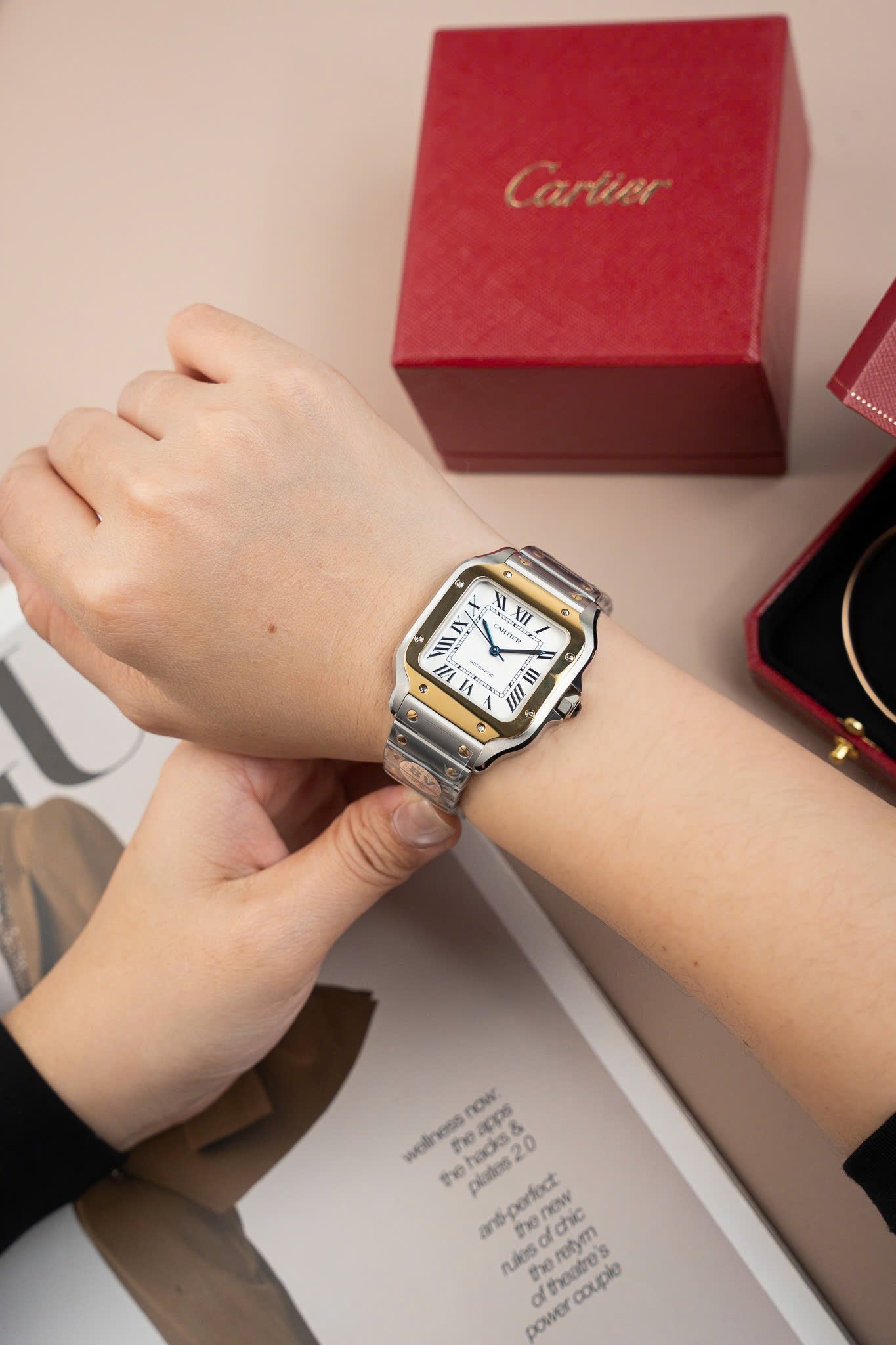 Cartier Santos WSSA0007 Demi Cadran Jaune Blanc 35 mm
