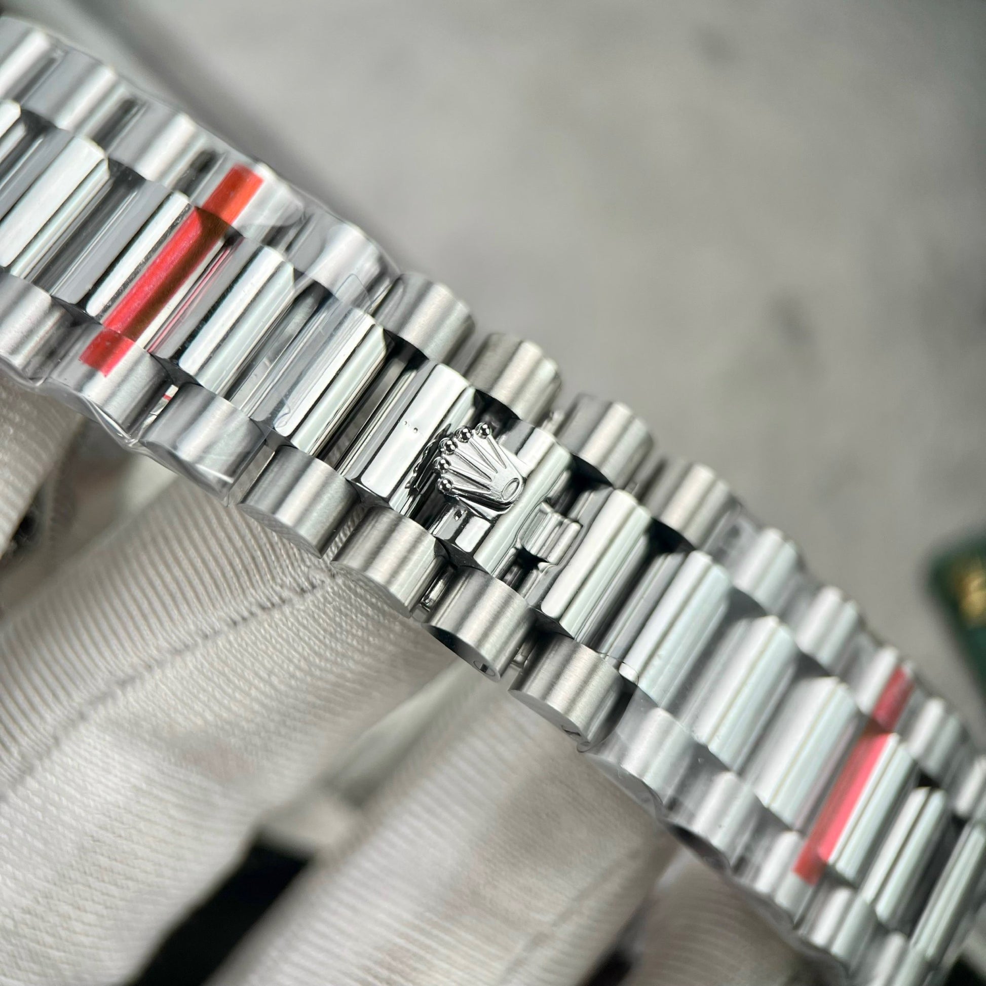 Rolex Day-Date 228236 Cadran bleu glacier 40 mm