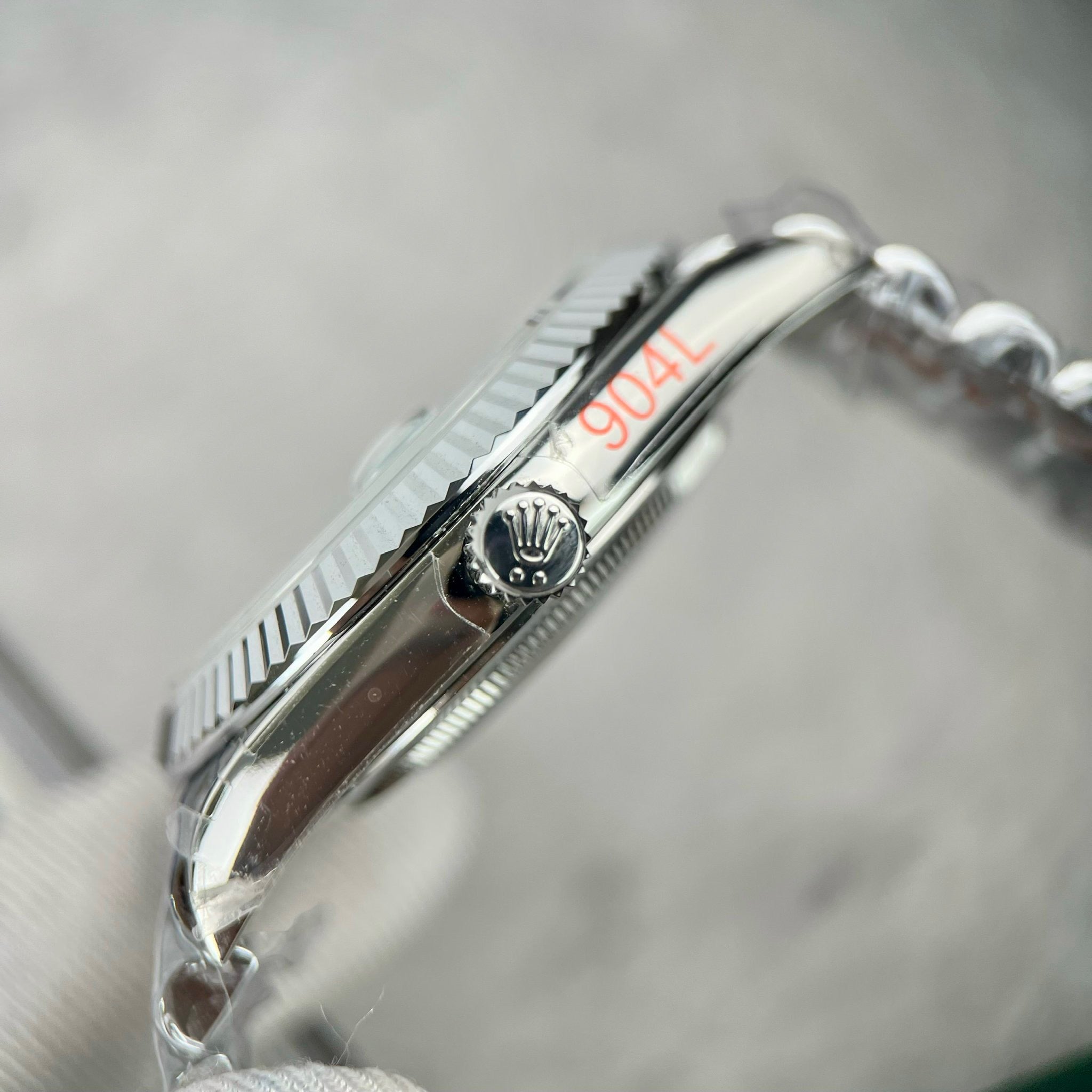 Rolex Day-Date 228236 Cadran bleu glacier 40 mm