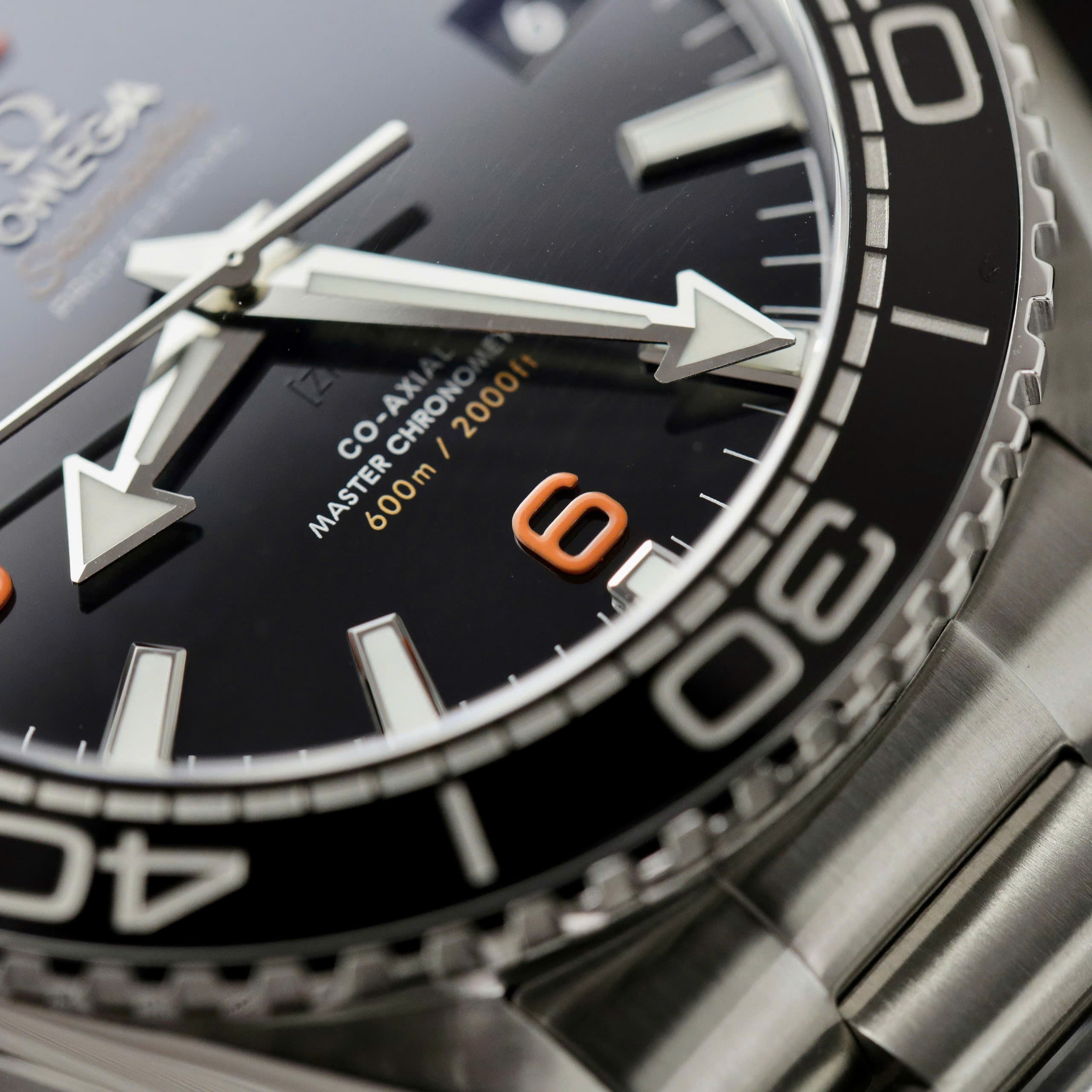 Omega Planet Ocean Stahlarmband schwarzes Zifferblatt 43,5 mm