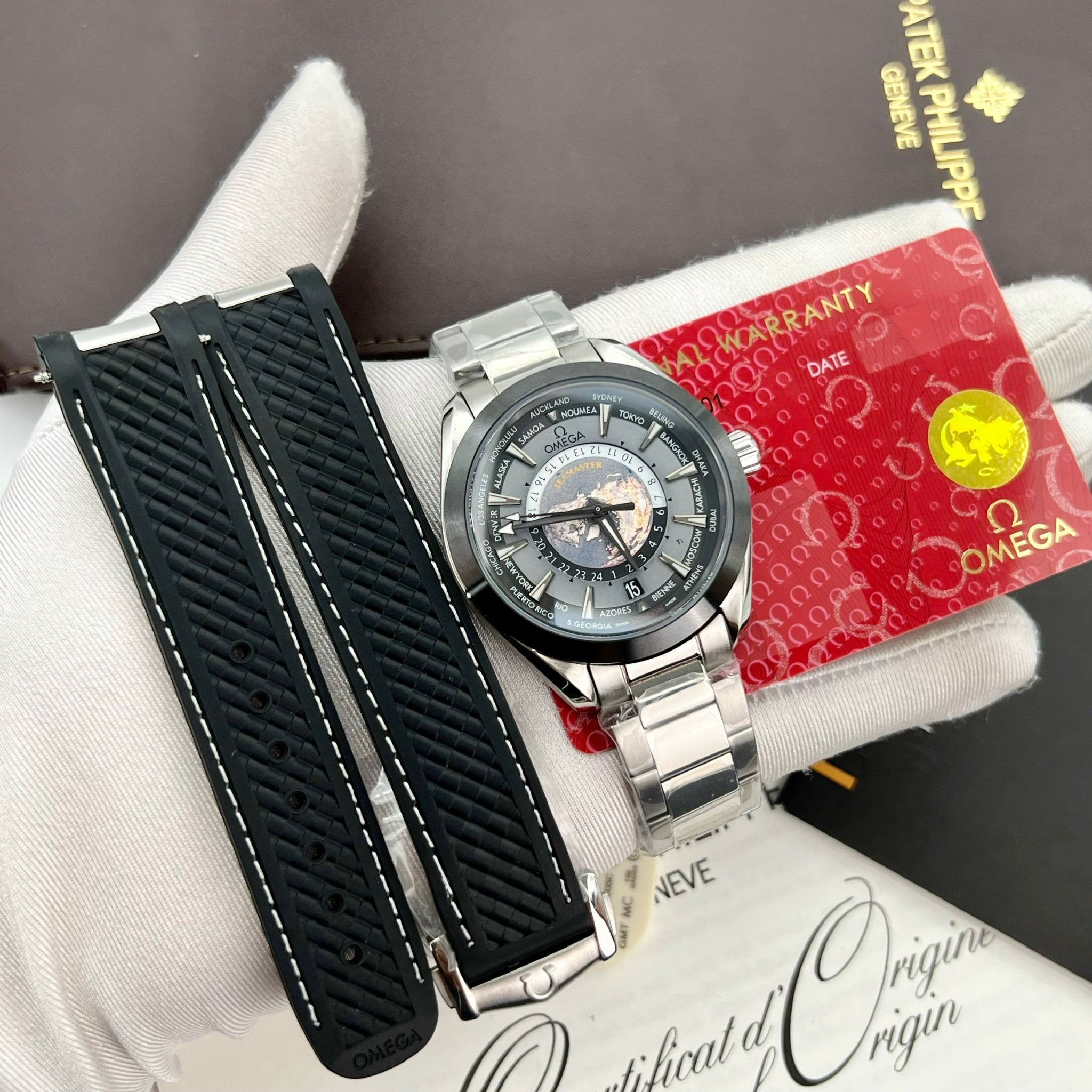 Omega Seamaster Aqua Terra Worldtimer grau 43 mm