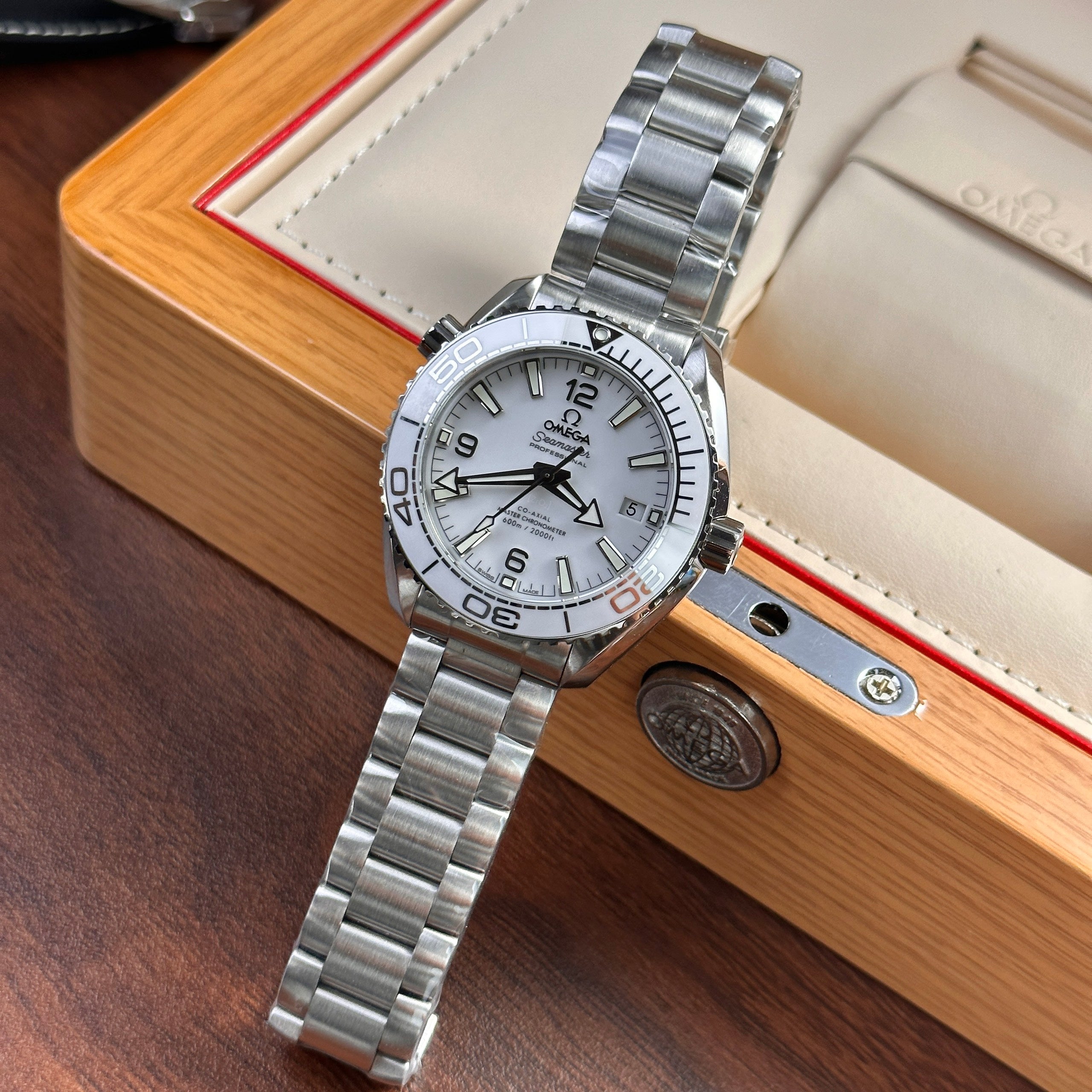 Omega Seamaster Planet Ocean 600M 39,5 mm