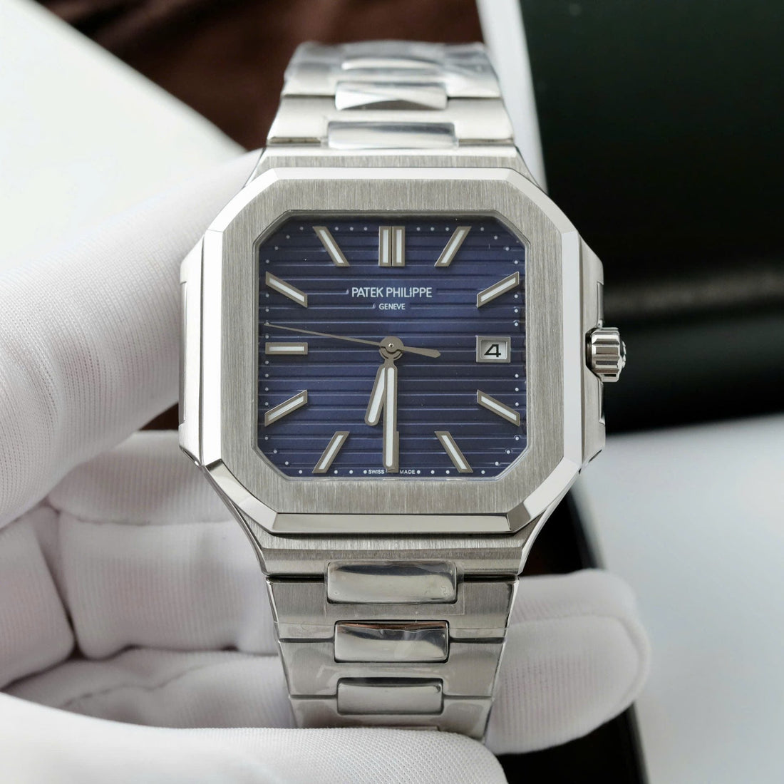 Patek Philippe Cubitus 5821 Cadran Bleu 45mm