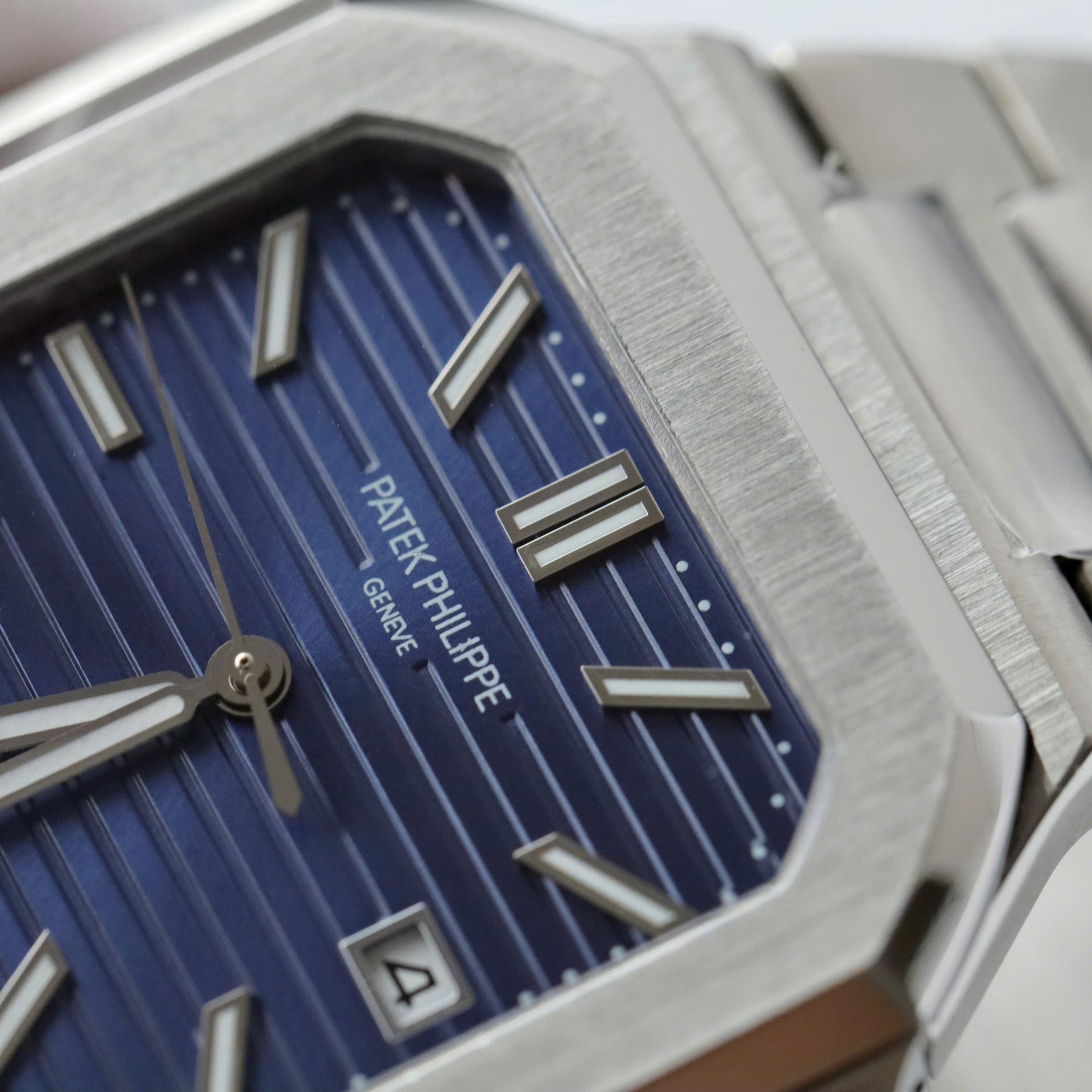 Patek Philippe Cubitus 5821 Cadran Bleu 45mm